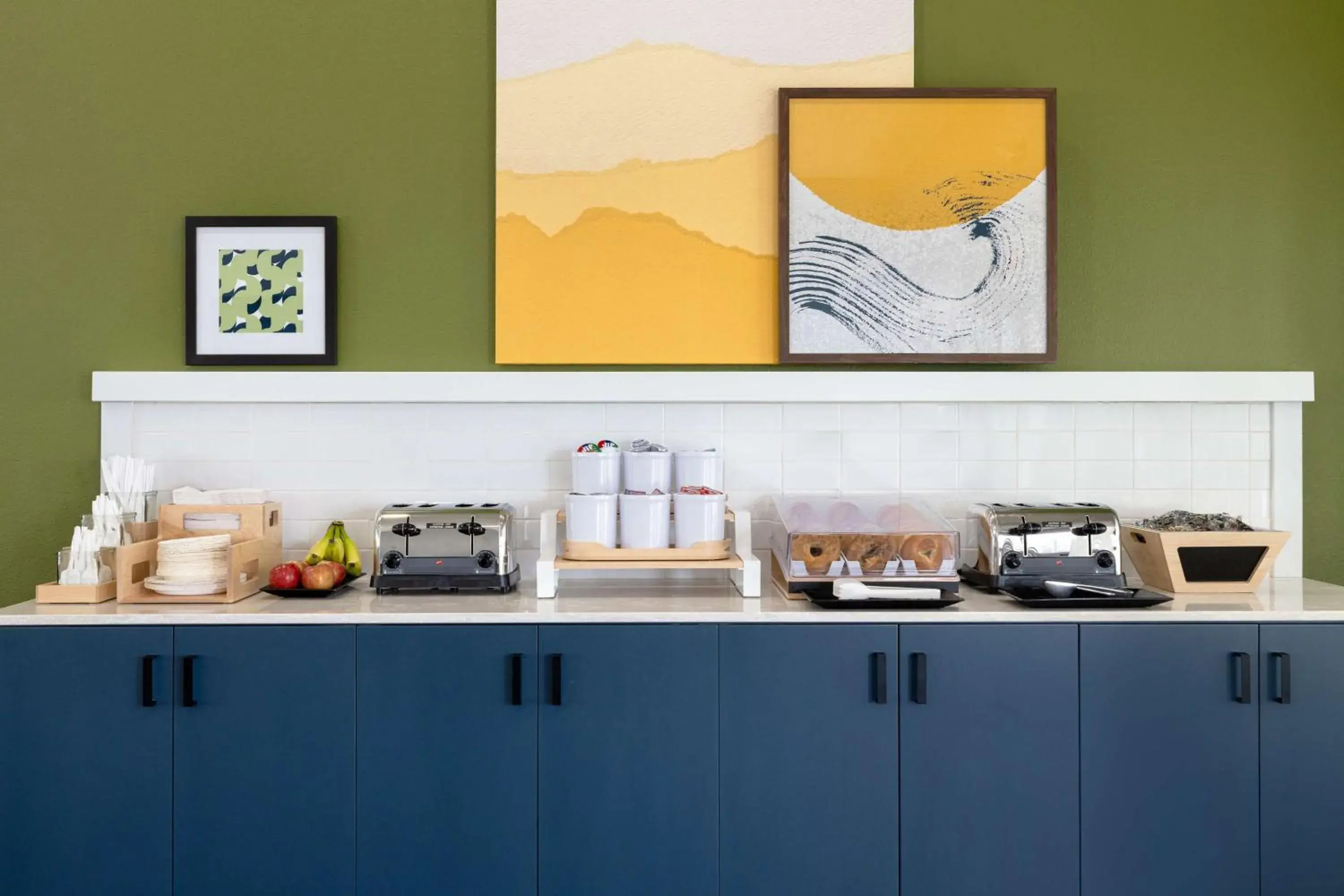 Breakfast in Spark By Hilton Santa Nella Breakfast in Spark By Hilton Santa Nella