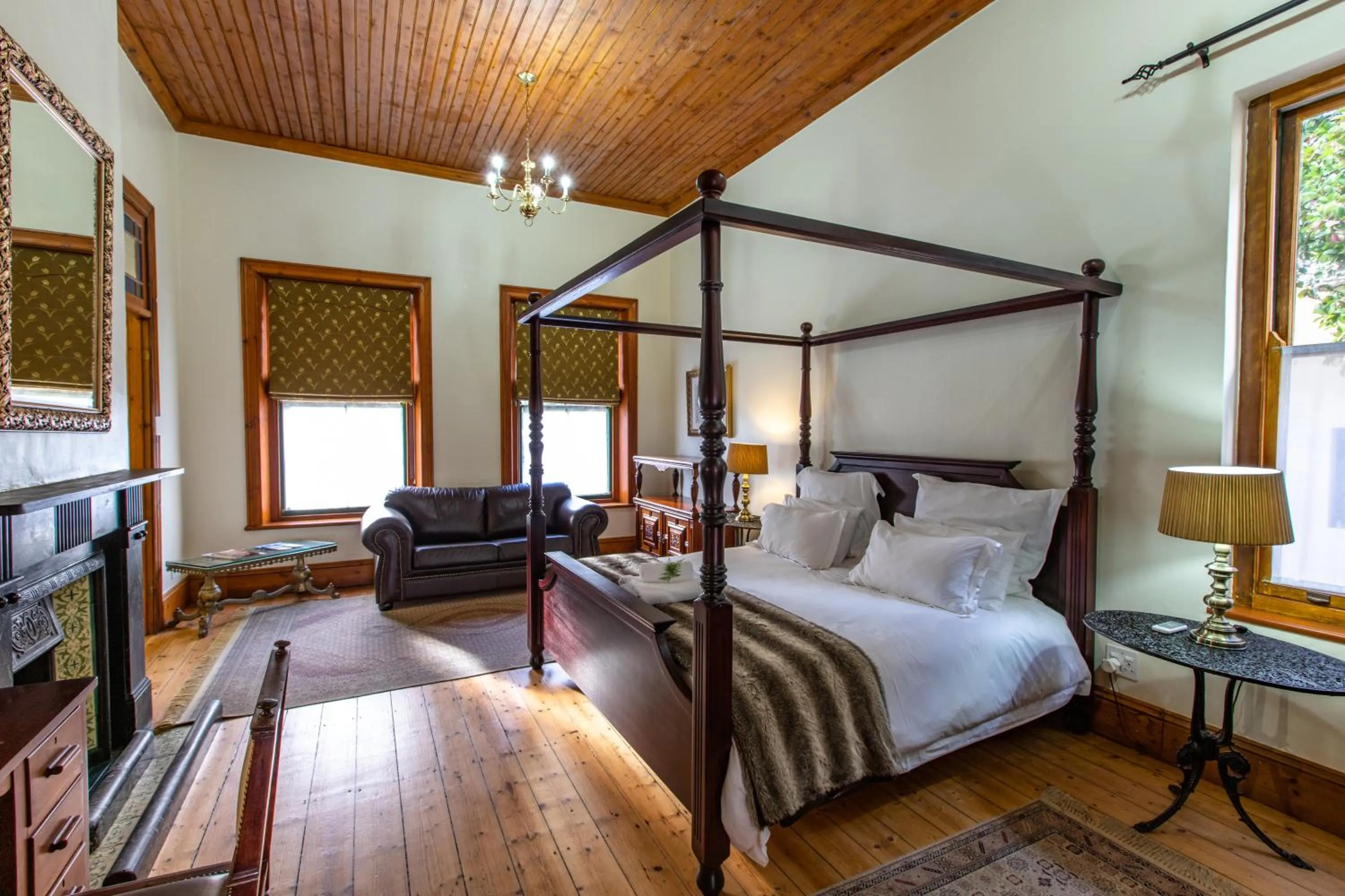 Bed in Evergreen Manor and Spa