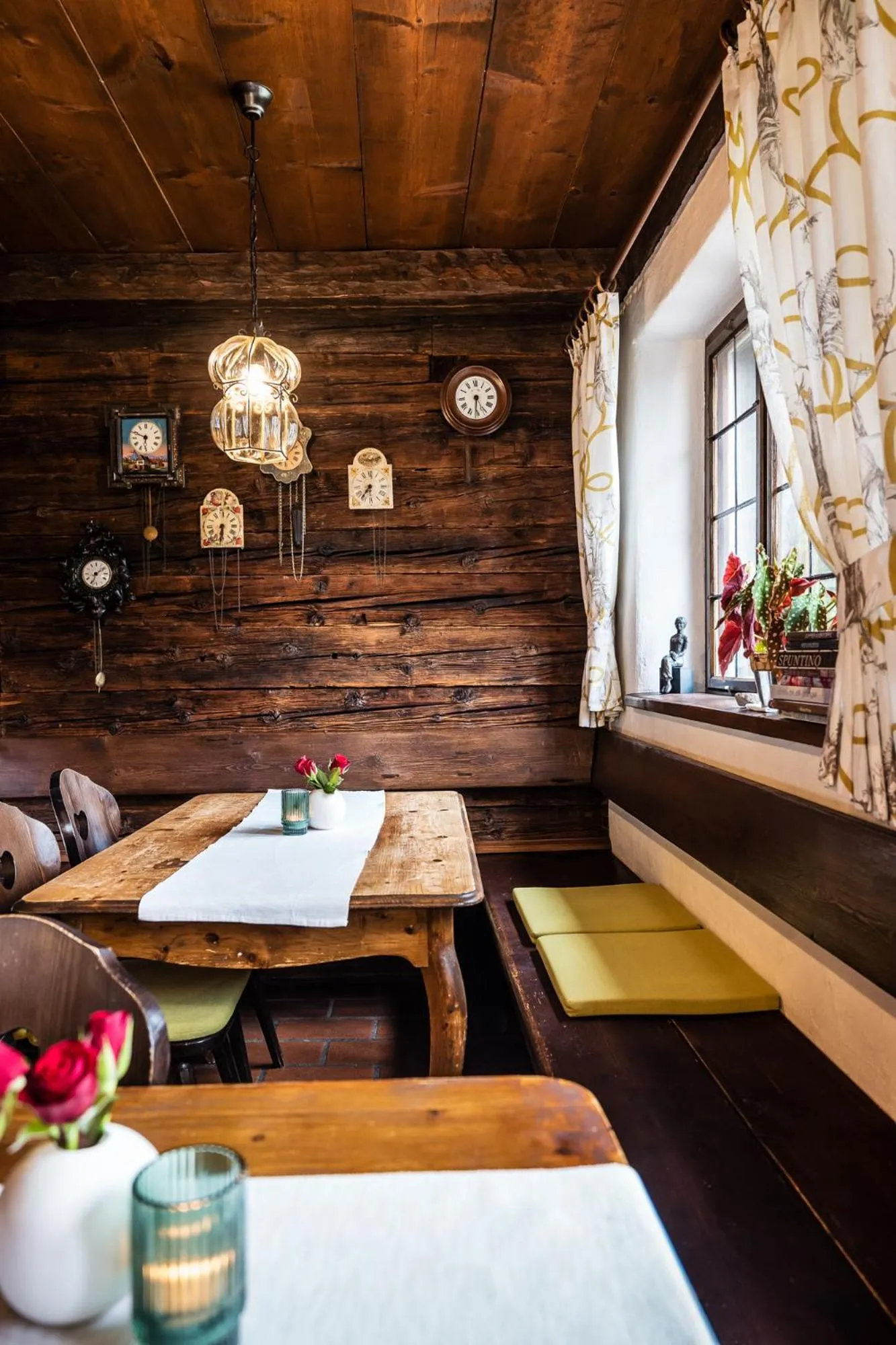 Restaurant/places to eat in Das Halali - dein kleines Hotel an der Zugspitze