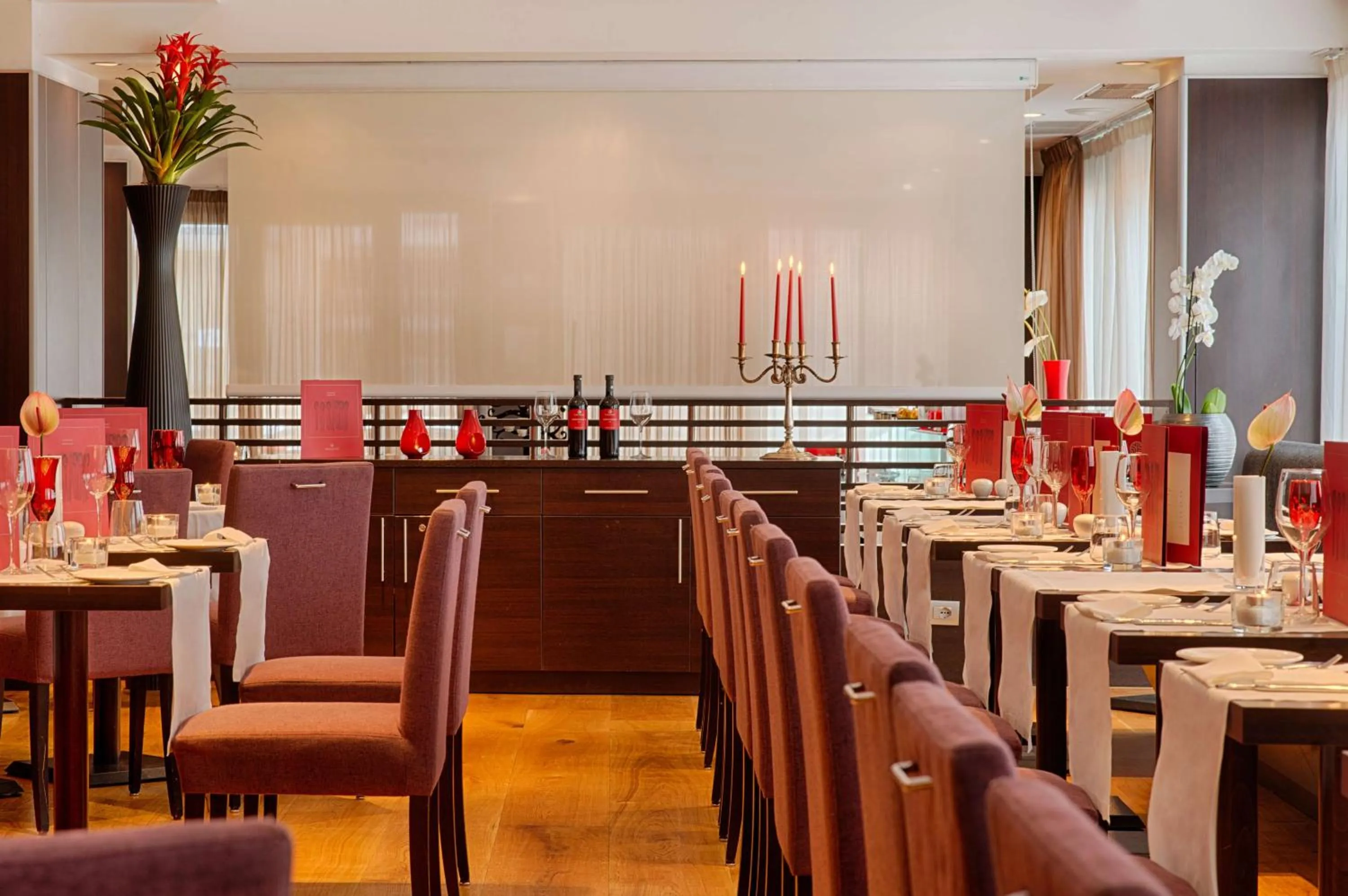 Restaurant/places to eat in NH Collection Roma Giustiniano