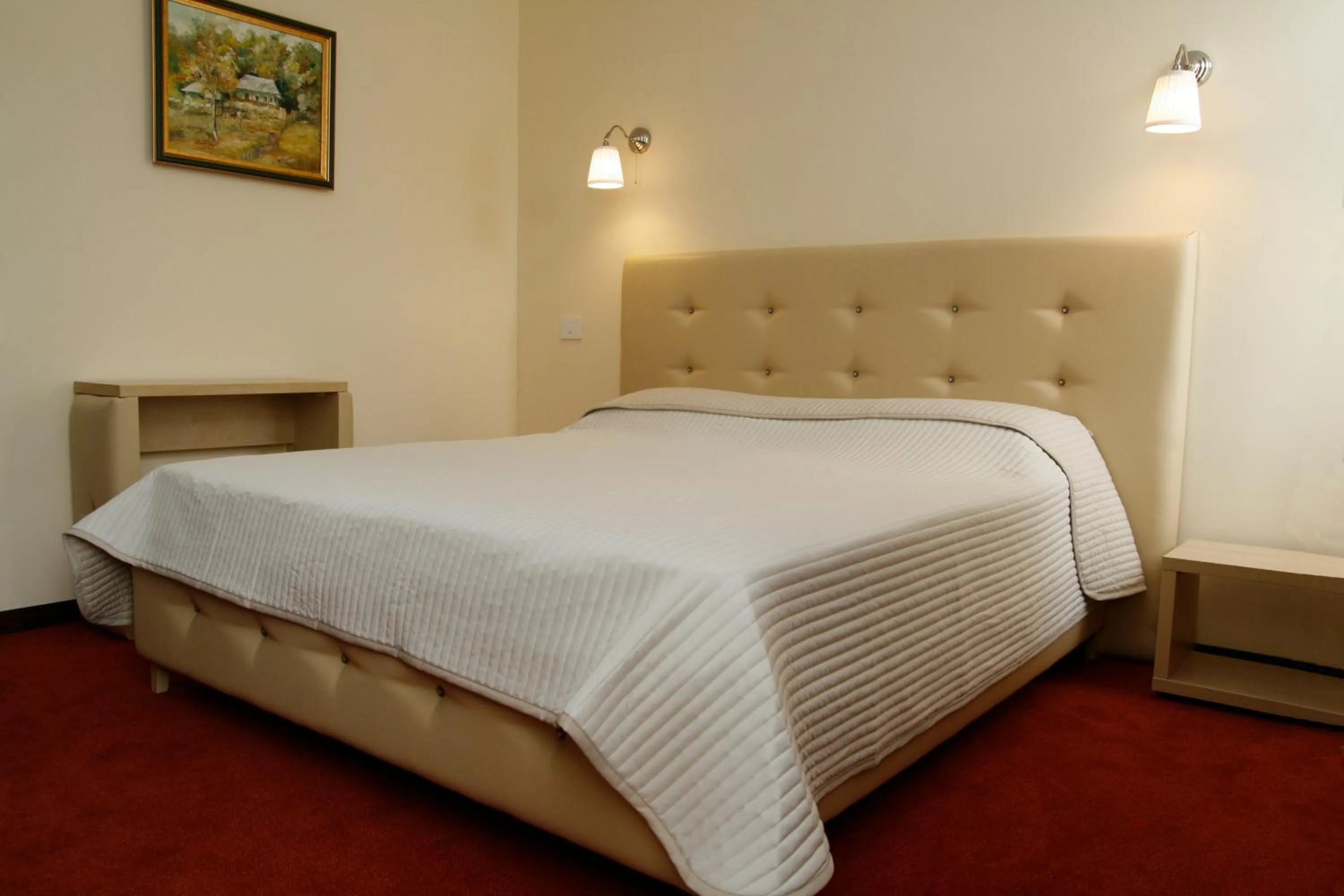 Bed in Capitol Hotel