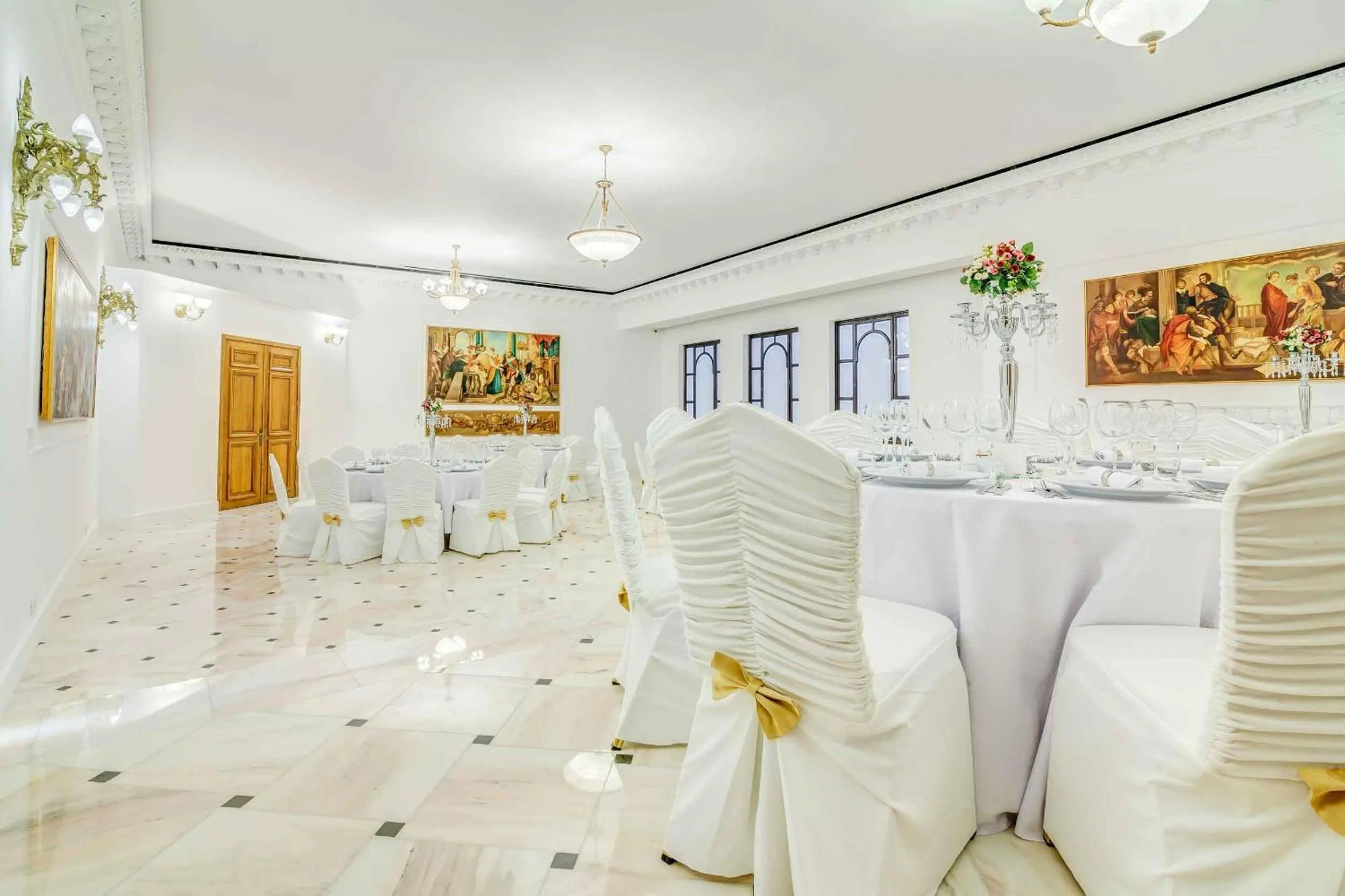 Banquet/Function facilities in Capitol Hotel