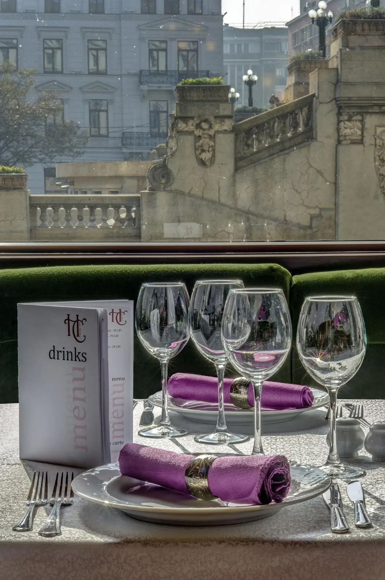 Restaurant/places to eat in Capitol Hotel Restaurant/places to eat in Capitol Hotel