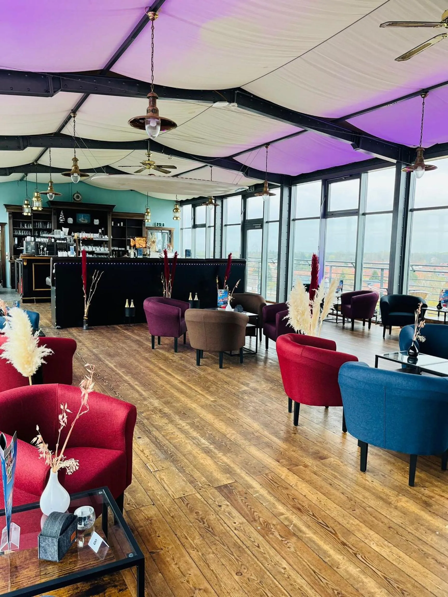 Lounge or bar in Hotel Dömitzer Hafen