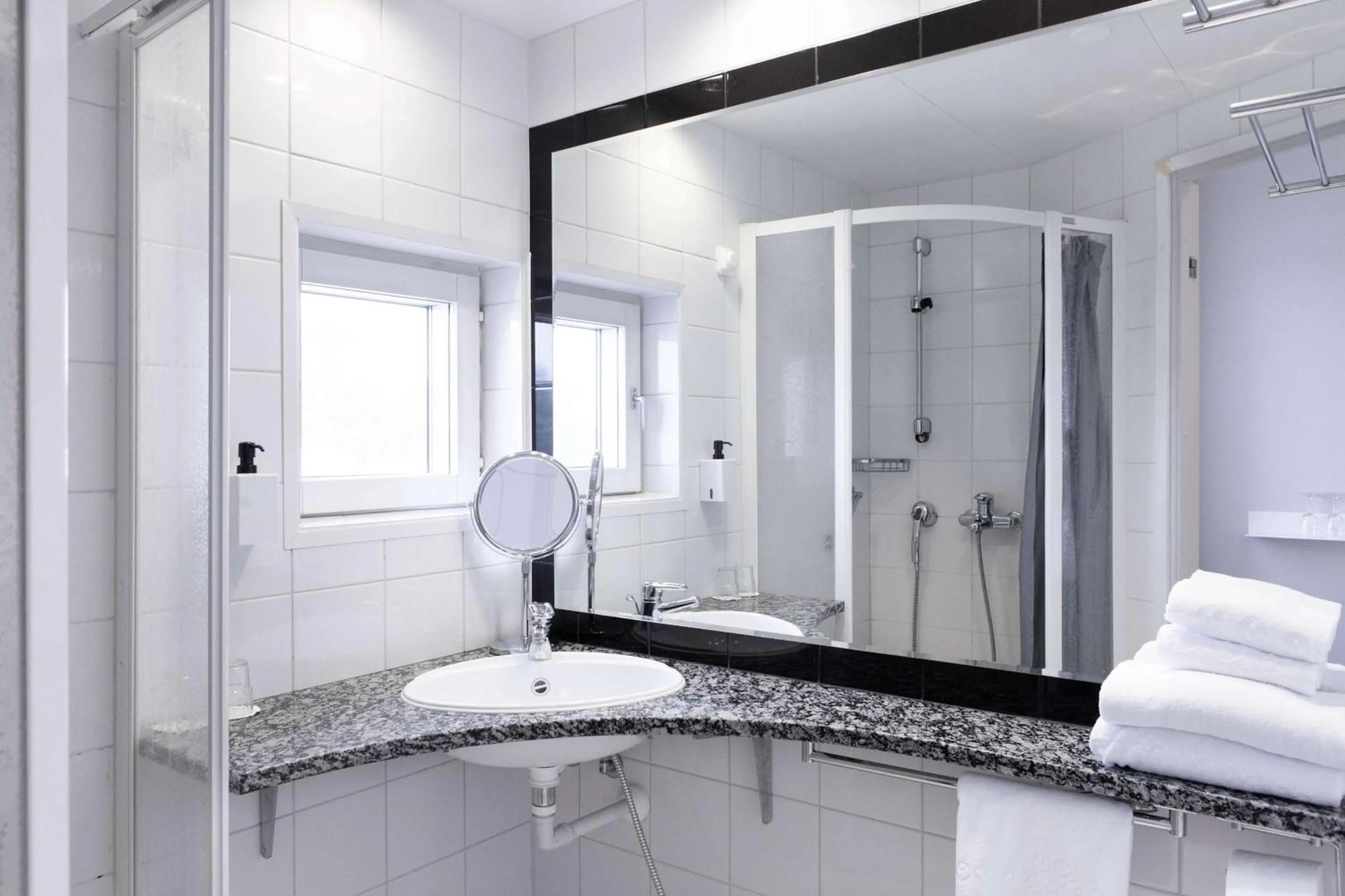 Bedroom in Scandic Helsinki Aviapolis