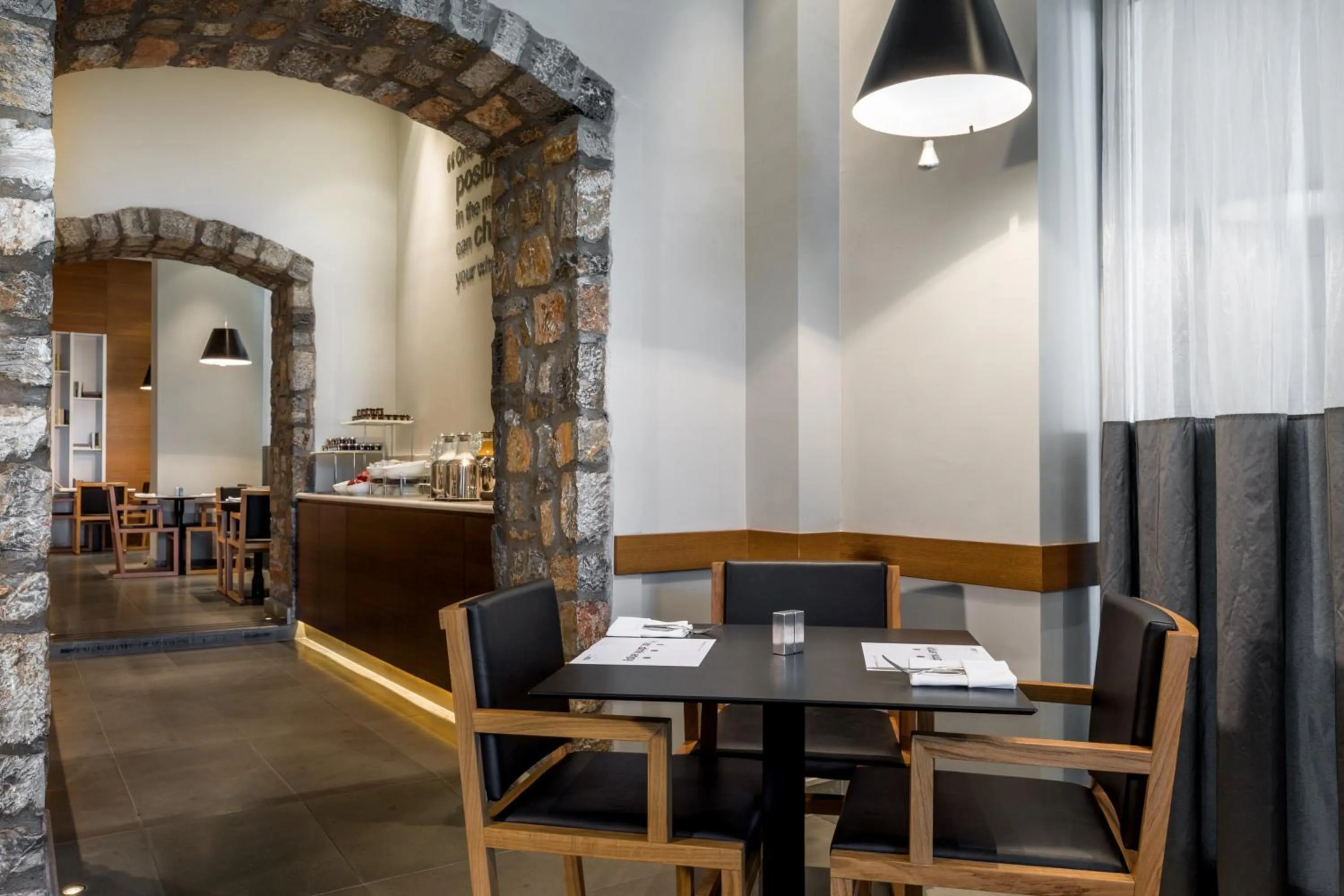 Restaurant/places to eat in Aegli Hotel Volos