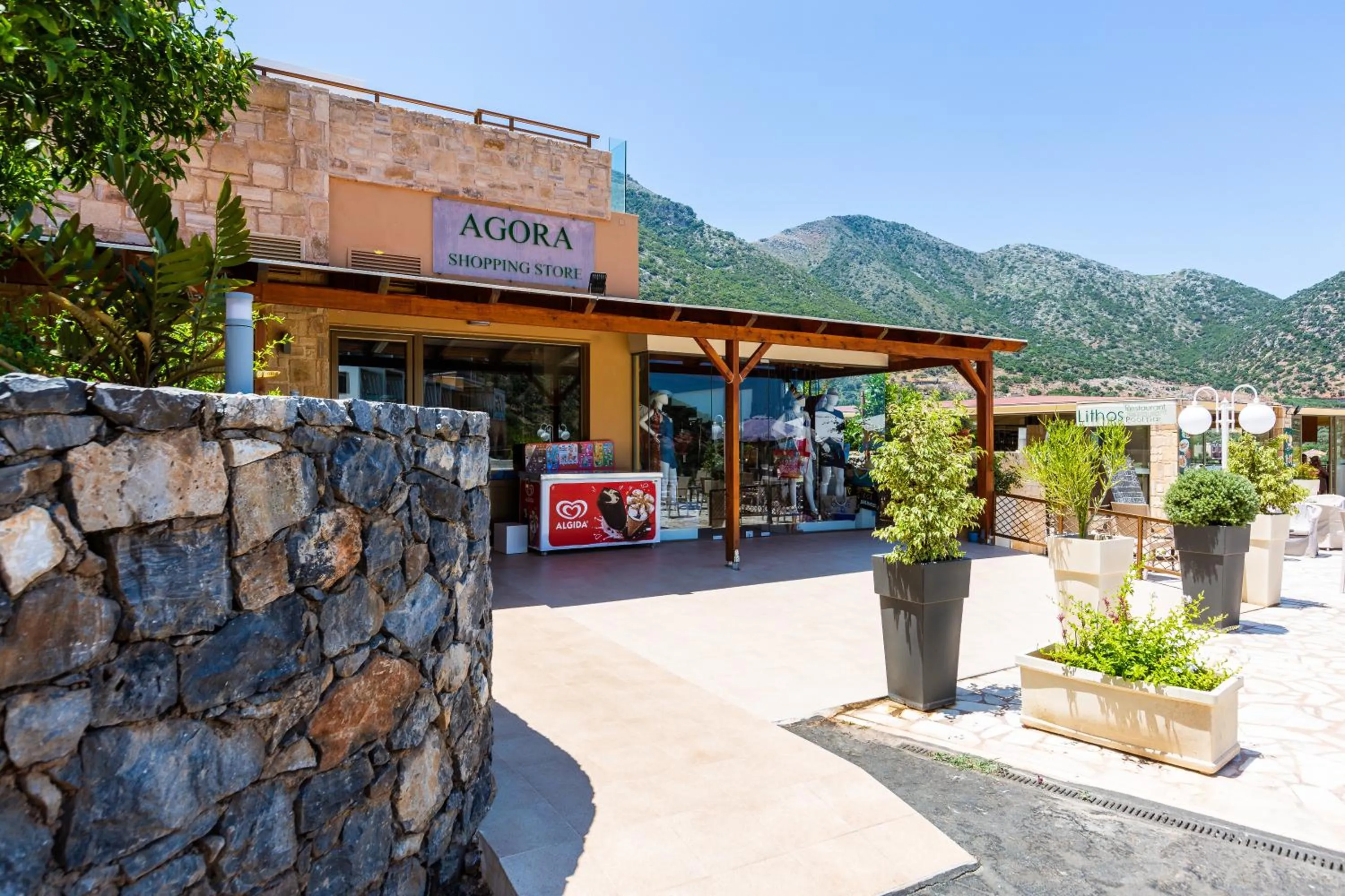 Filion Suites Resort & Spa