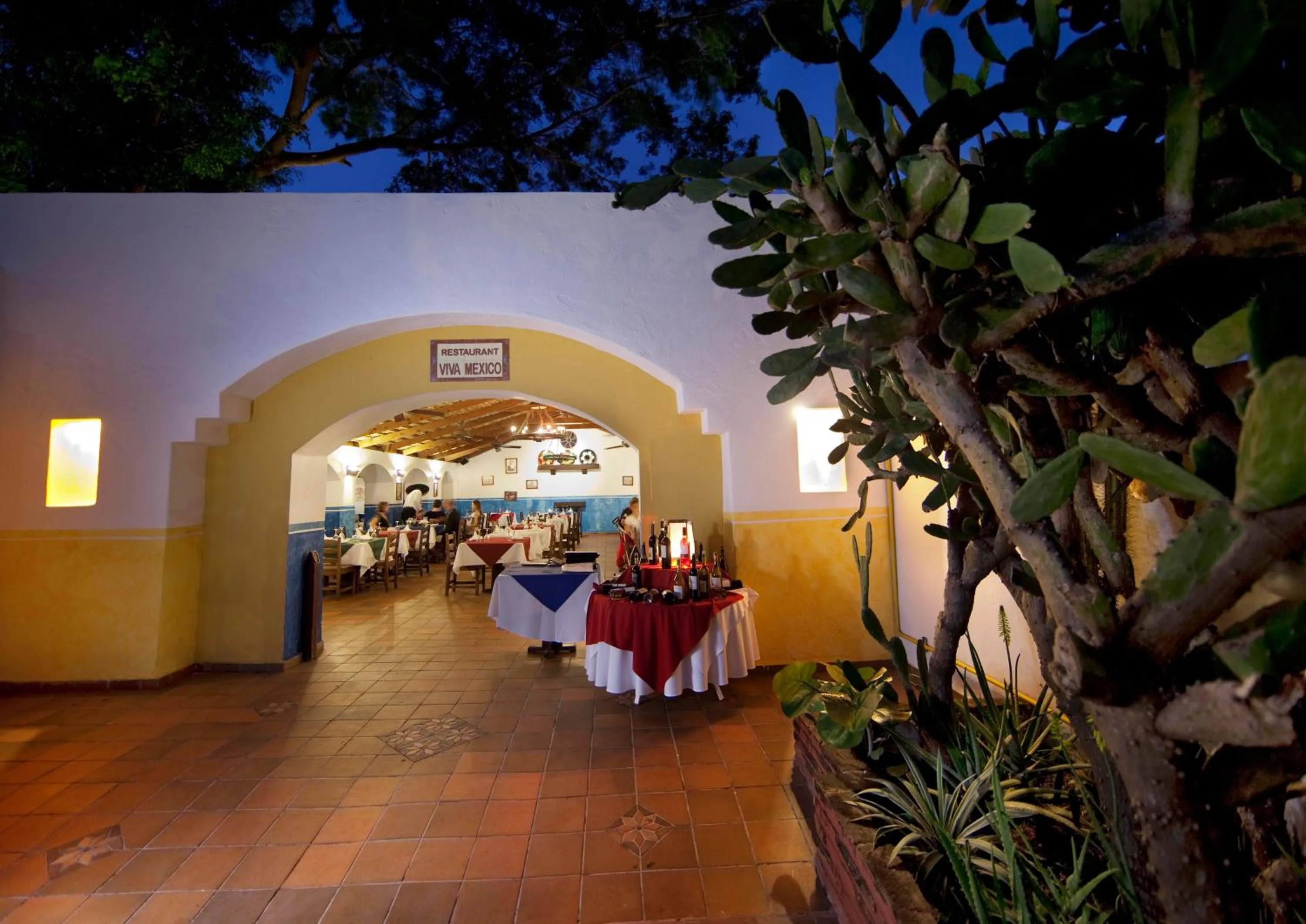 Restaurant/places to eat in Viva Dominicus Beach by Wyndham, A Trademark All Inclusive