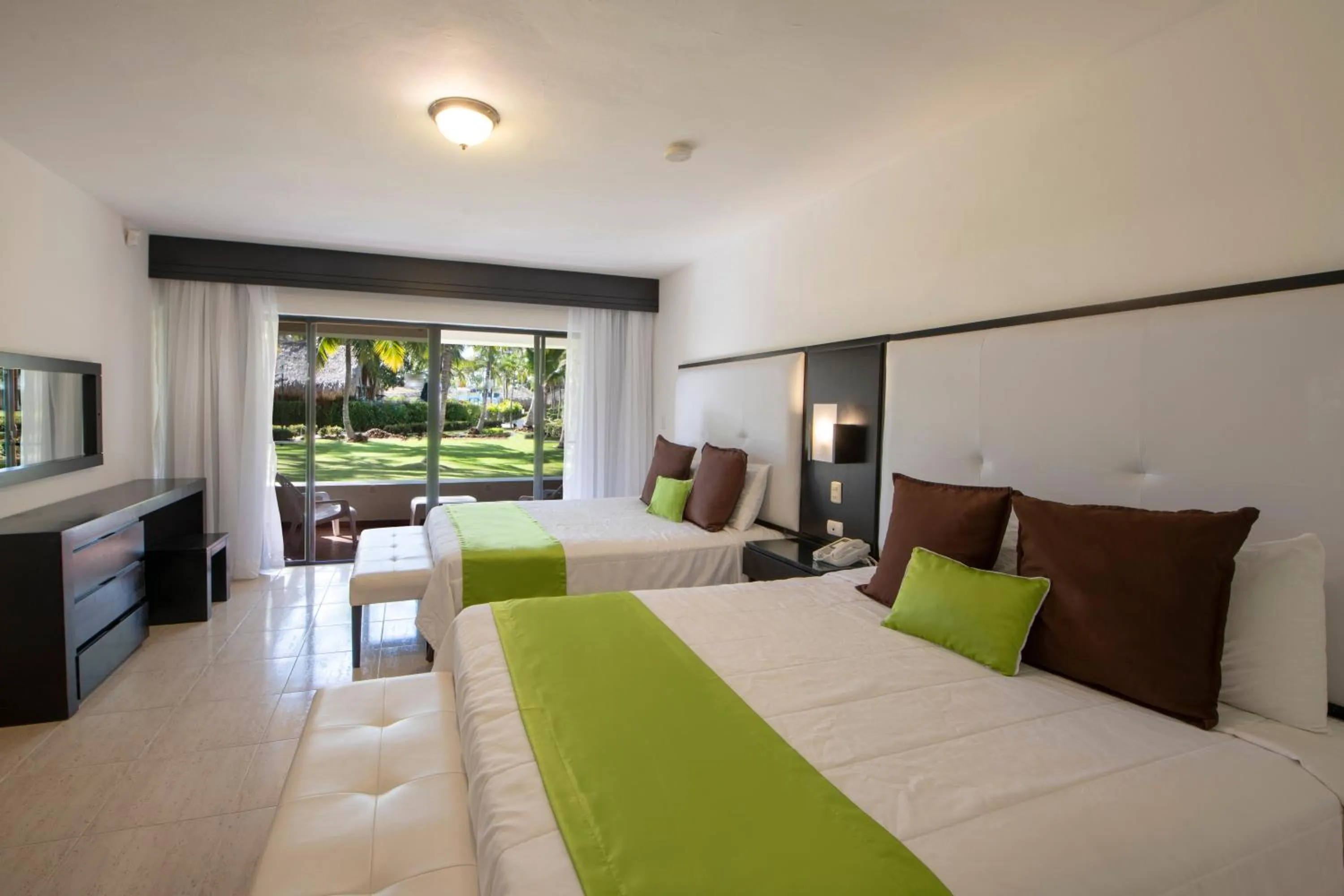 Photo of the whole room, Bed in Viva Dominicus Beach by Wyndham, A Trademark All Inclusive