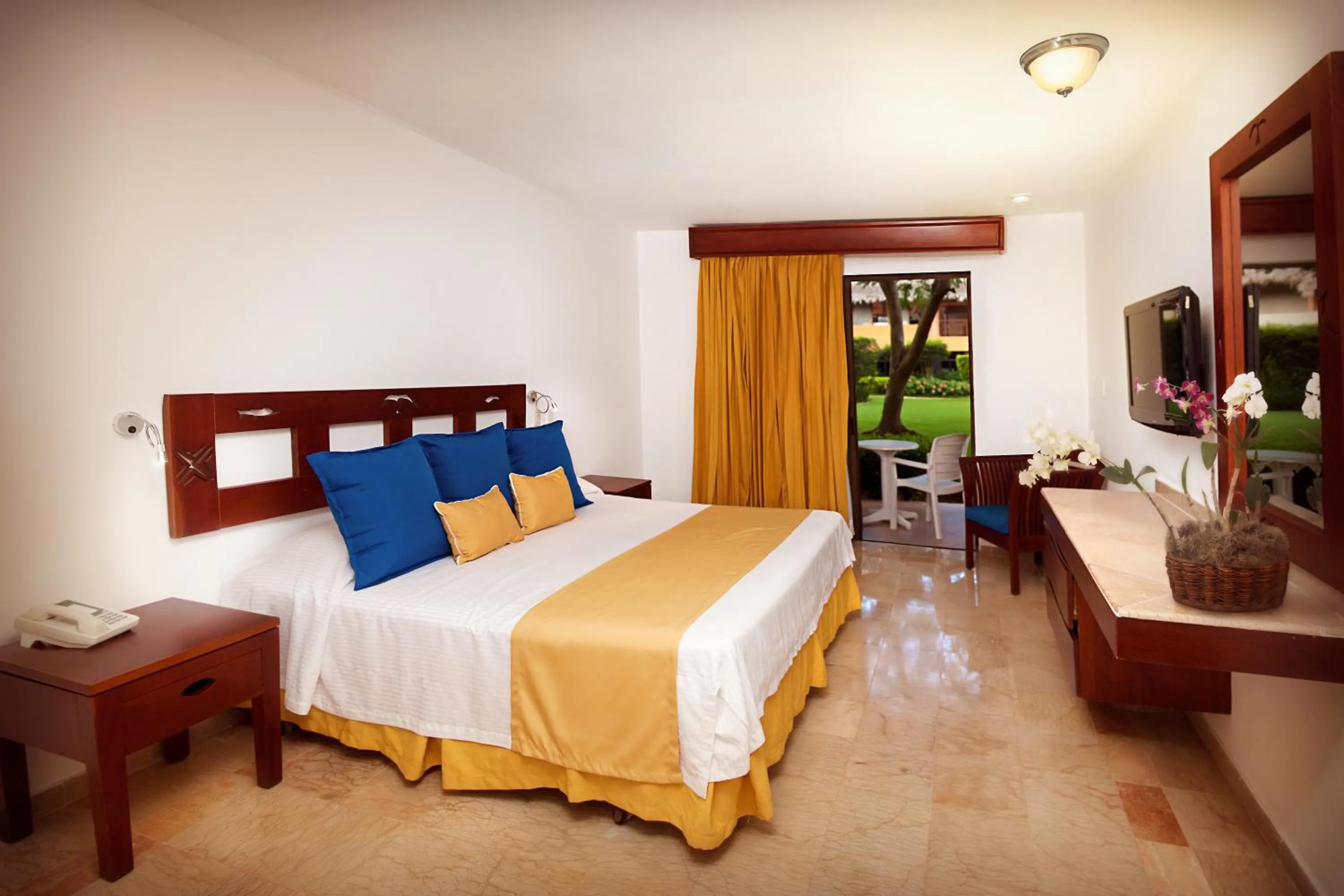 Bedroom, Bed in Viva Dominicus Palace by Wyndham, A Trademark All Inclusive