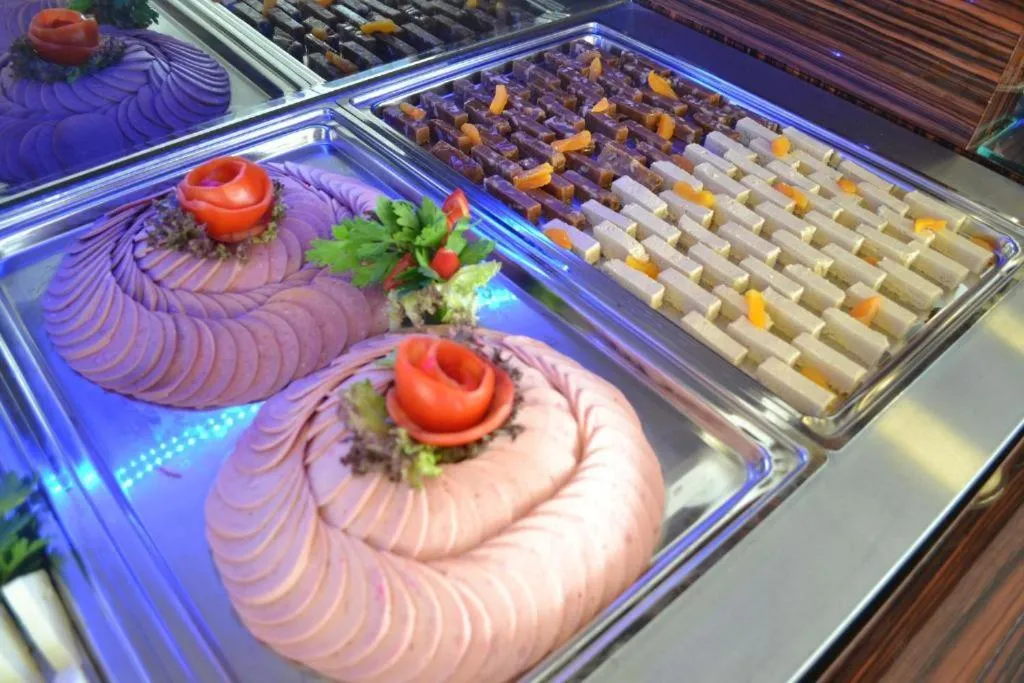 Breakfast in Gumus Palace Suites