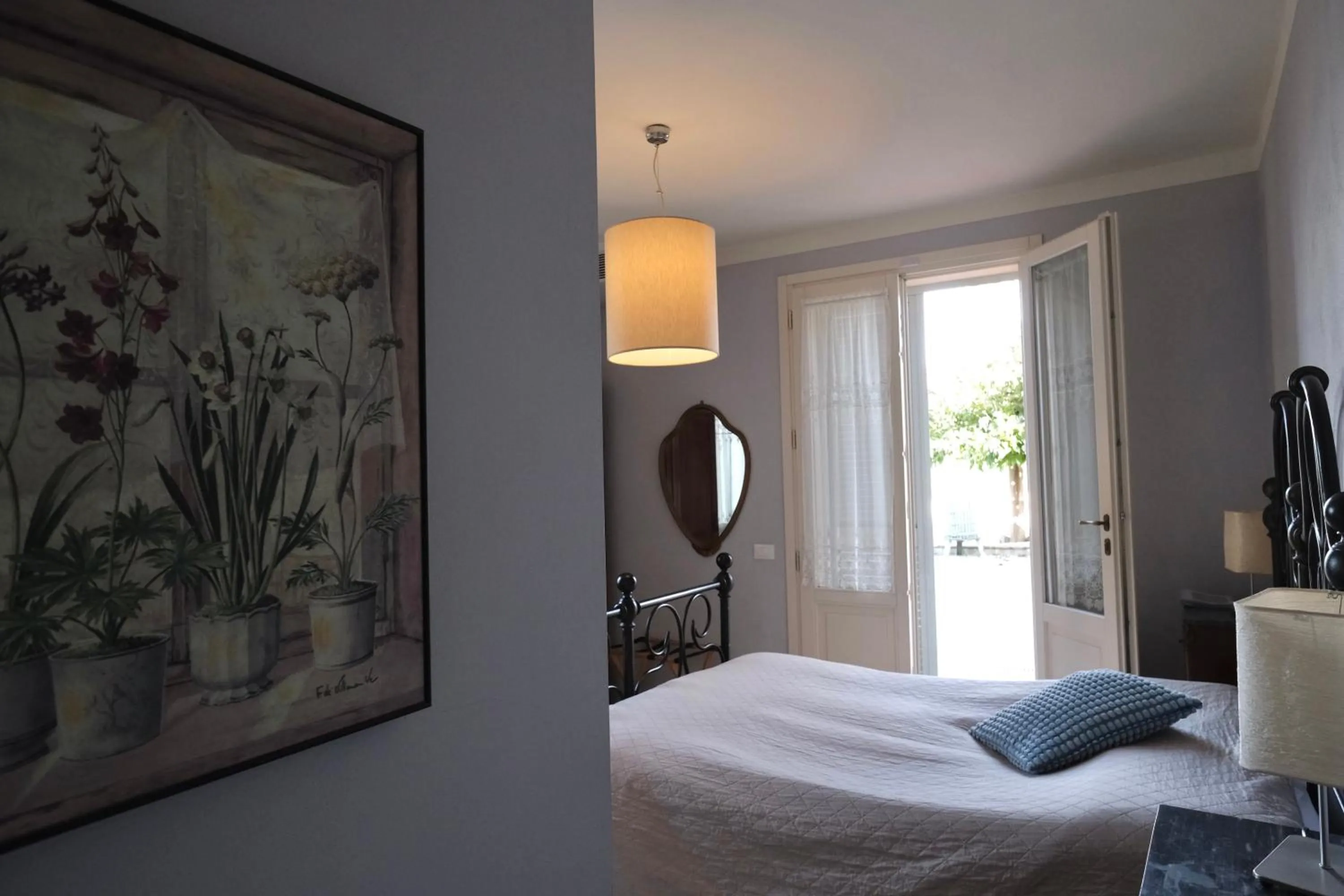 Photo of the whole room, Bed in B&B Orsobigio