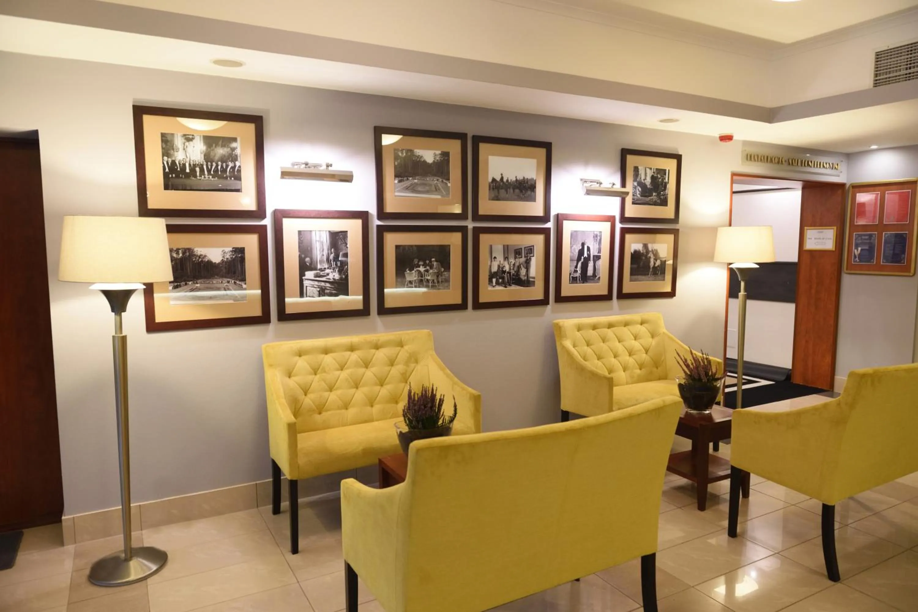 Lobby or reception in Hotel Mościcki