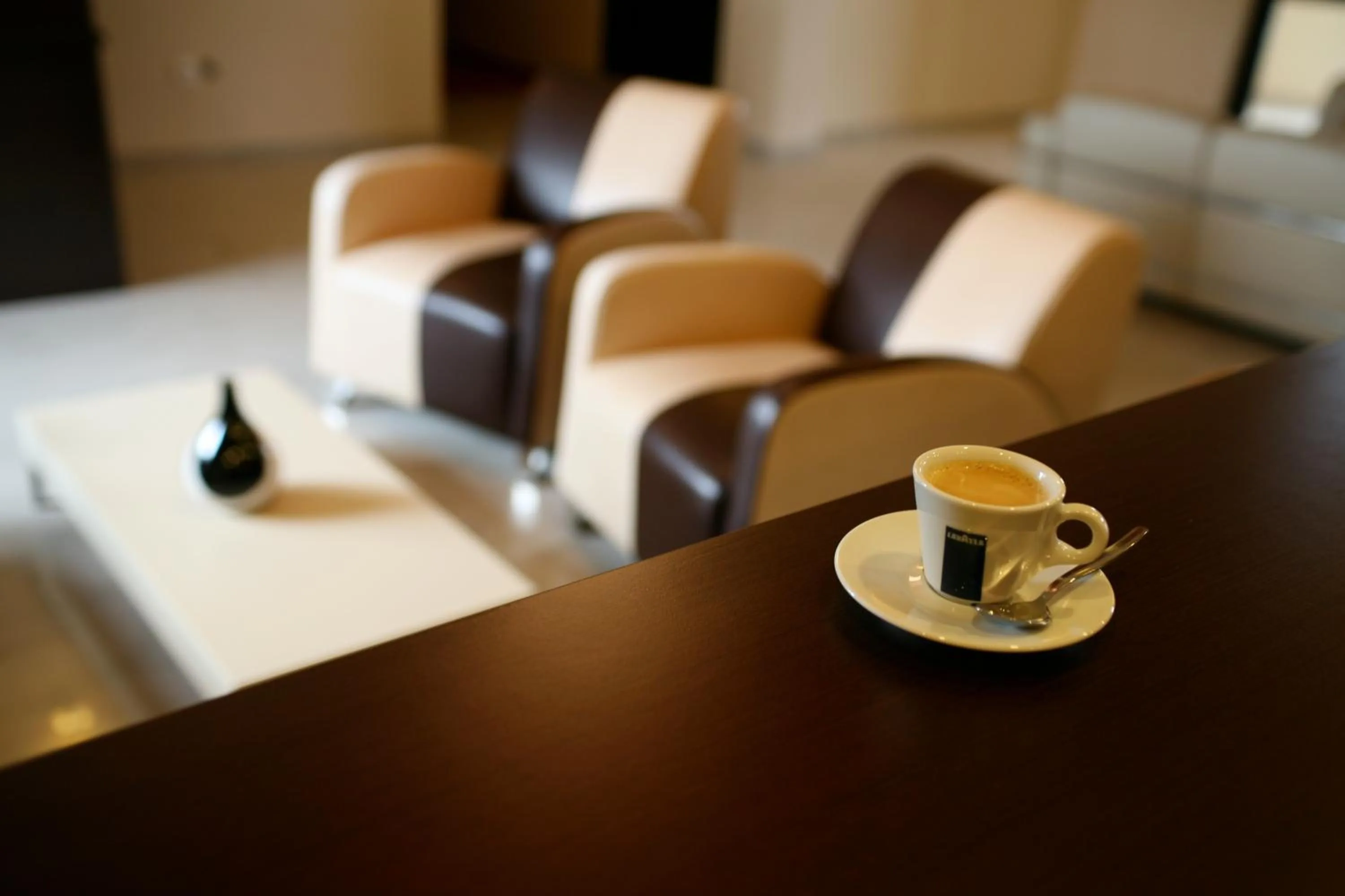 Coffee/tea facilities in Hotel Seven 7