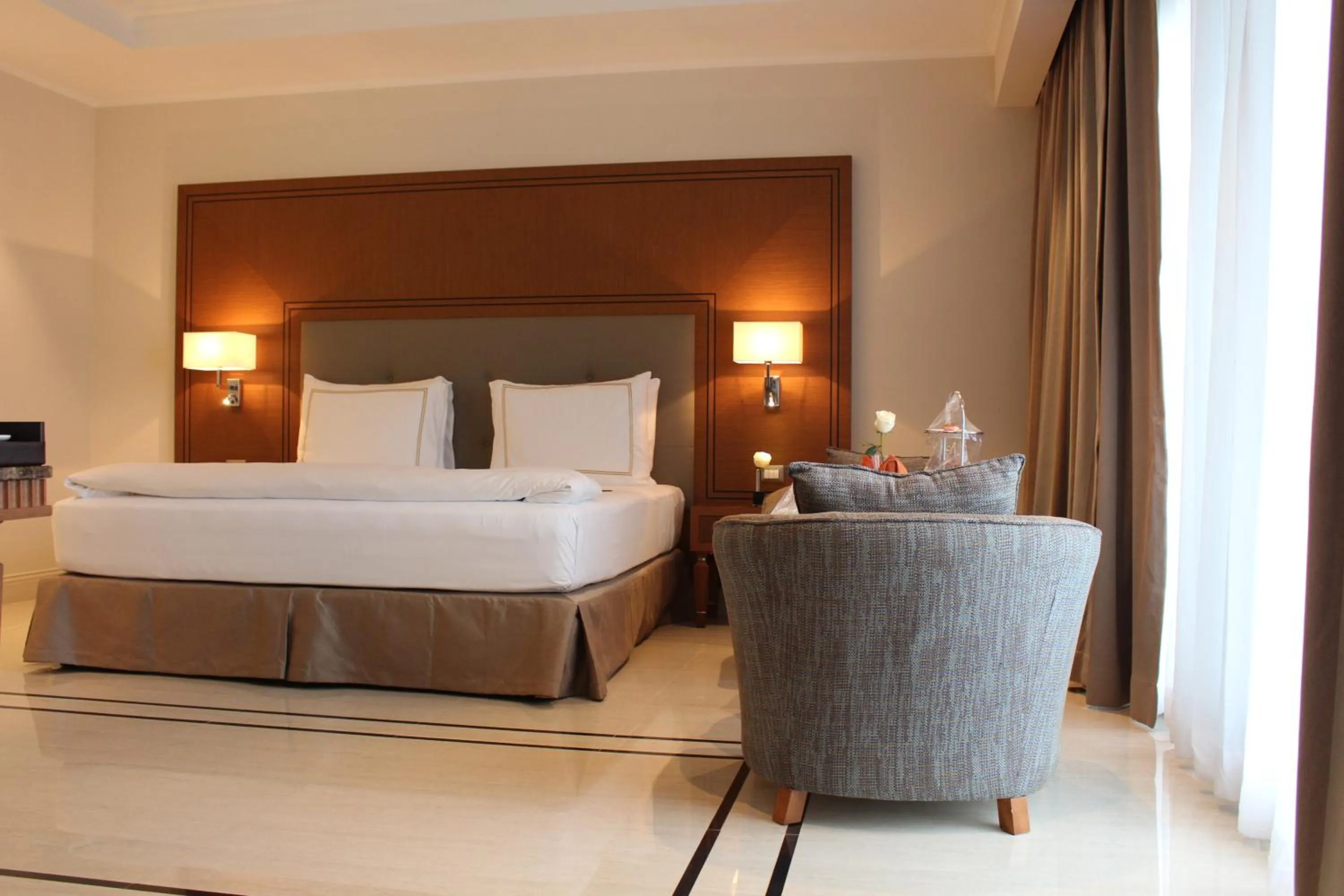 Bed in Grand Hotel Djibloho