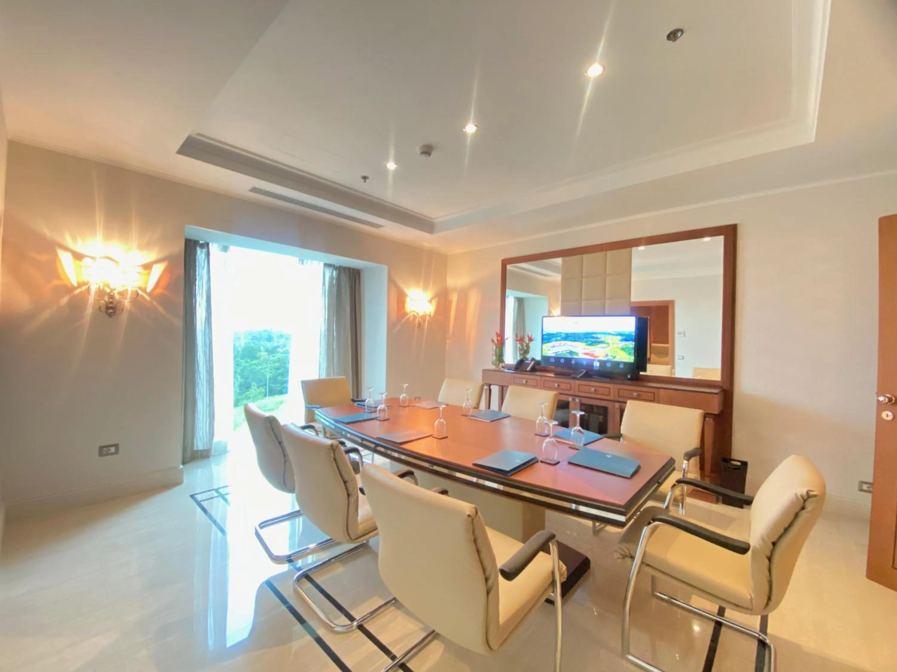 Dining area in Grand Hotel Djibloho