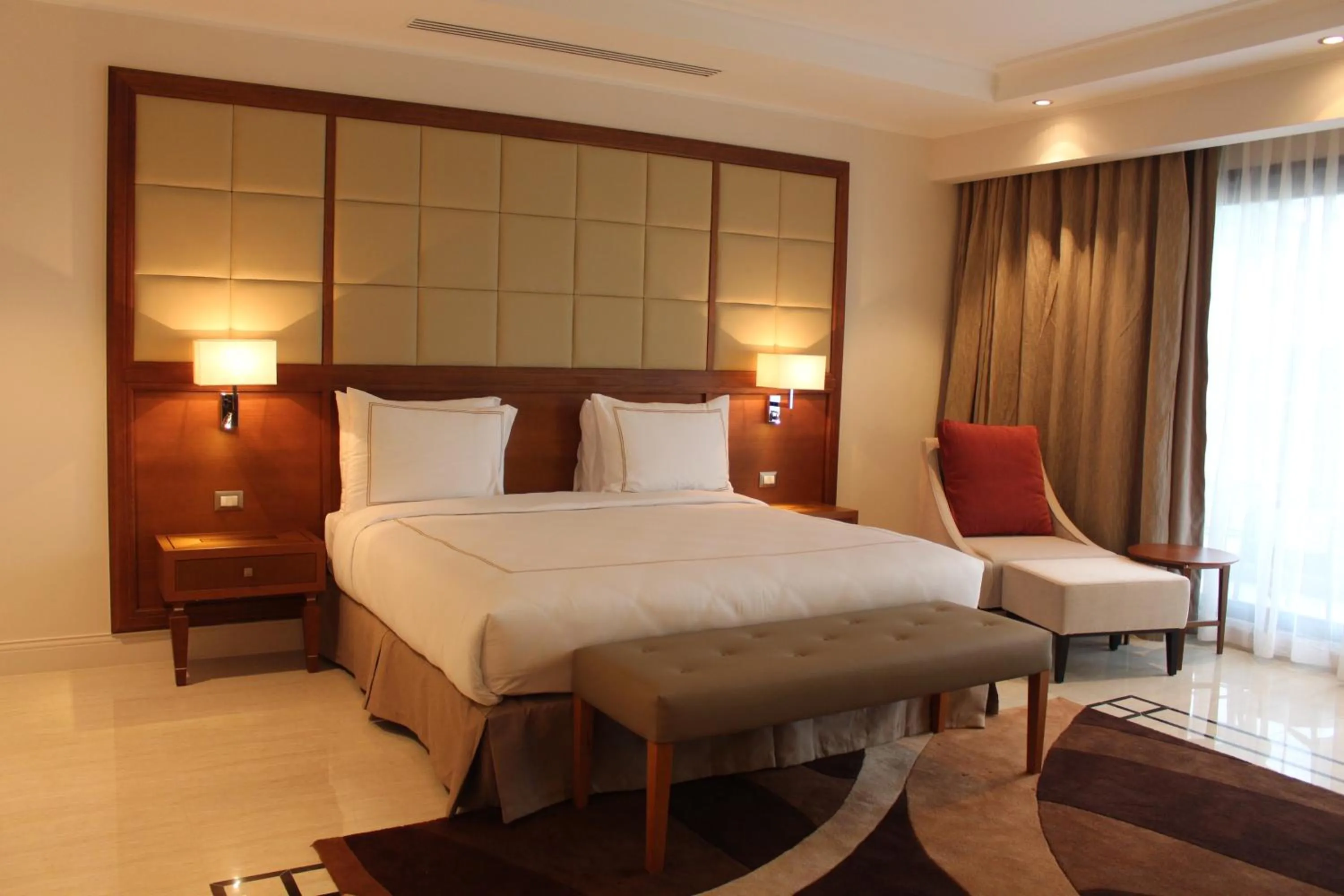 Bed in Grand Hotel Djibloho