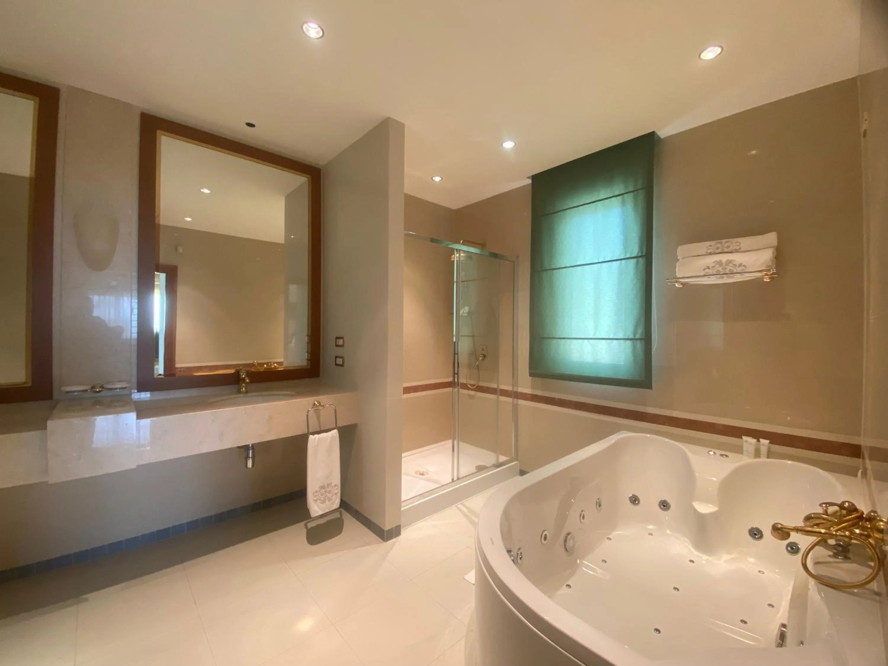 Bathroom in Grand Hotel Djibloho