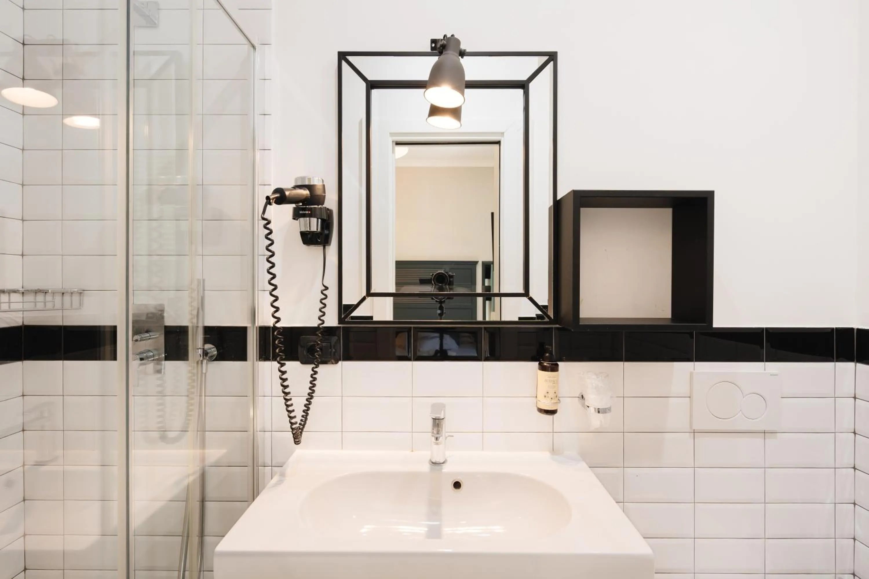 Bathroom in Deseo Home