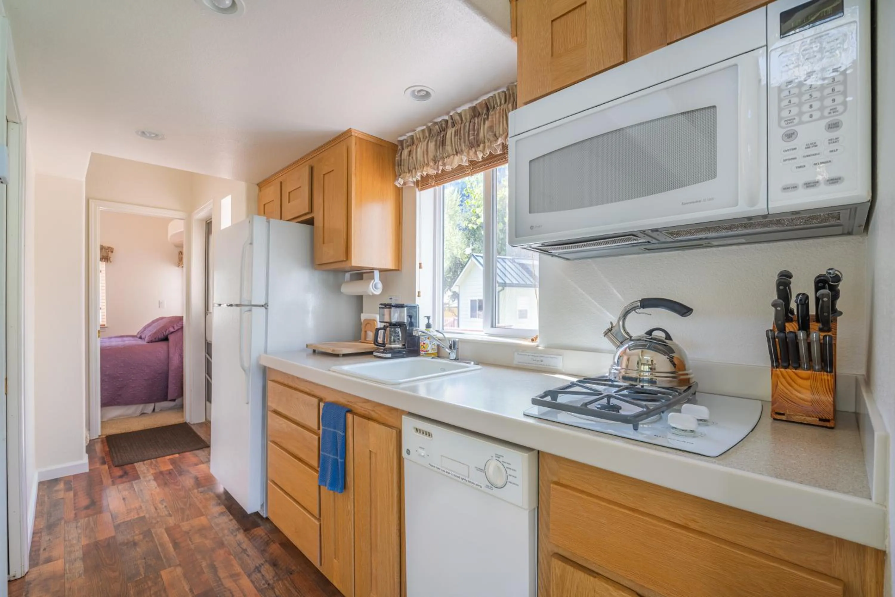 Kitchen or kitchenette in Strawhouse Resorts