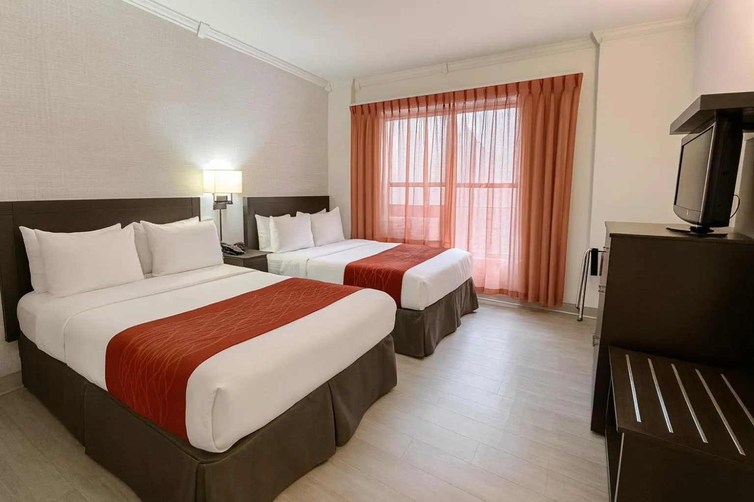 Bedroom, Bed in Heritage Hotel New York City