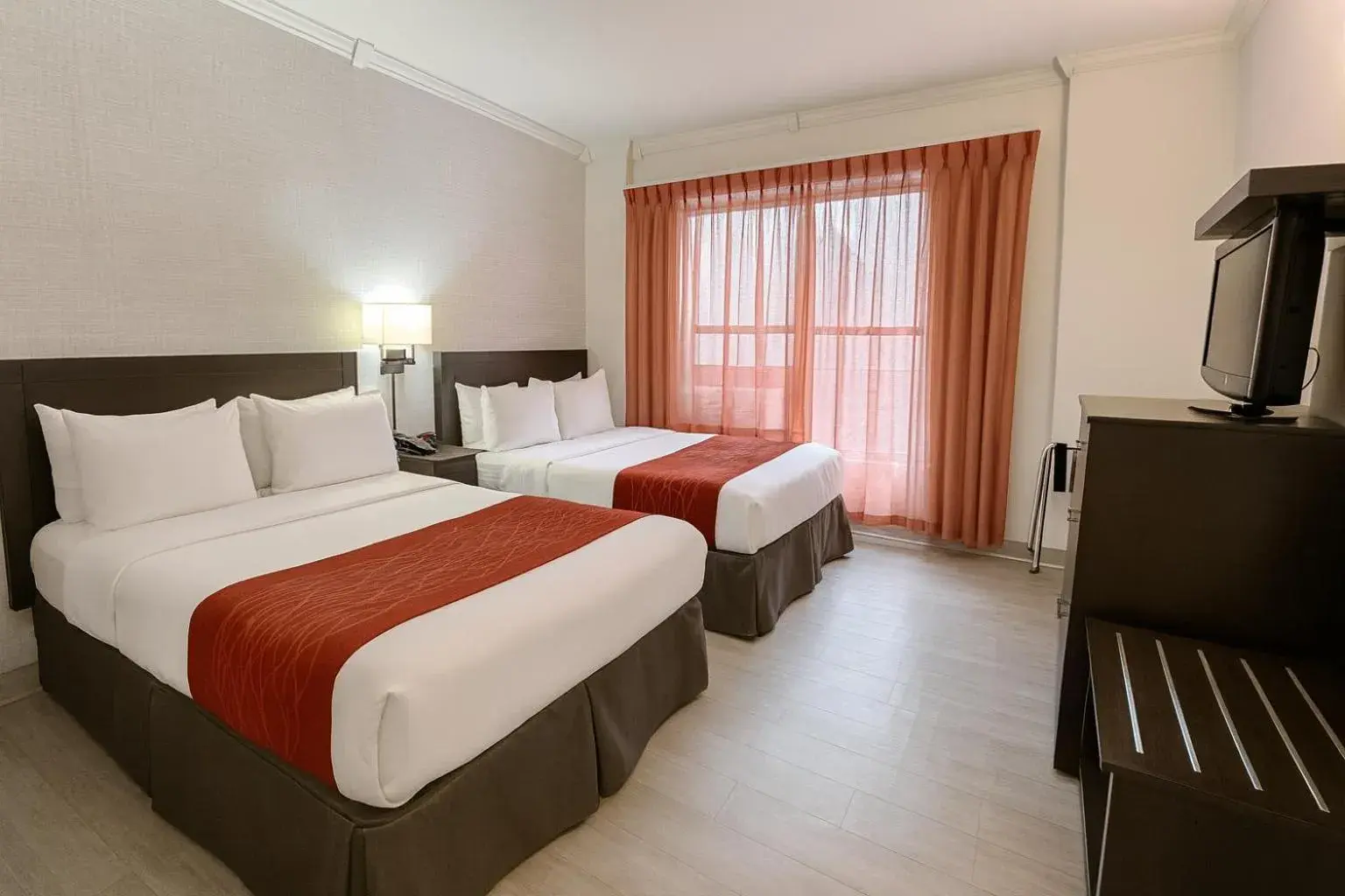 Bedroom, Bed in Heritage Hotel New York City Bedroom, Bed in Heritage Hotel New York City