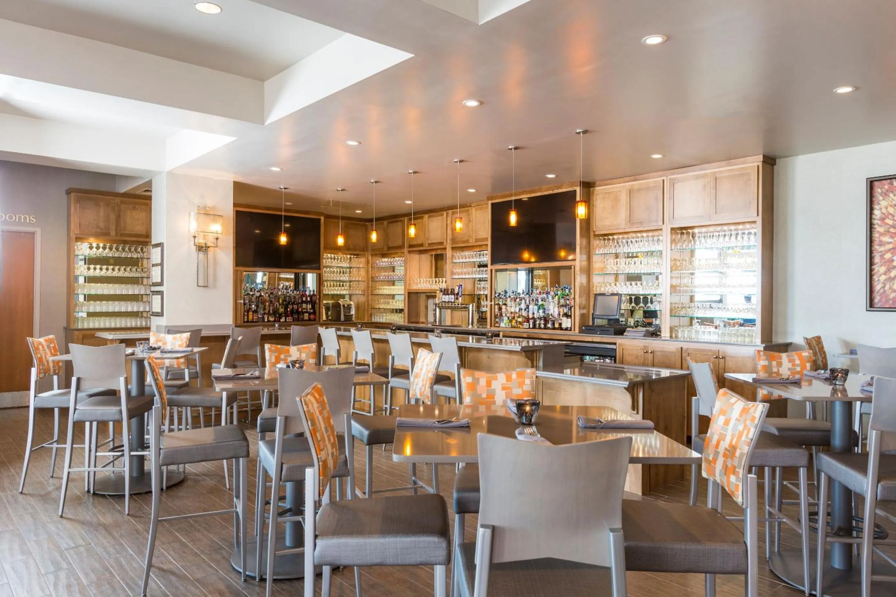 Restaurant/places to eat in Perdido Beach Resort