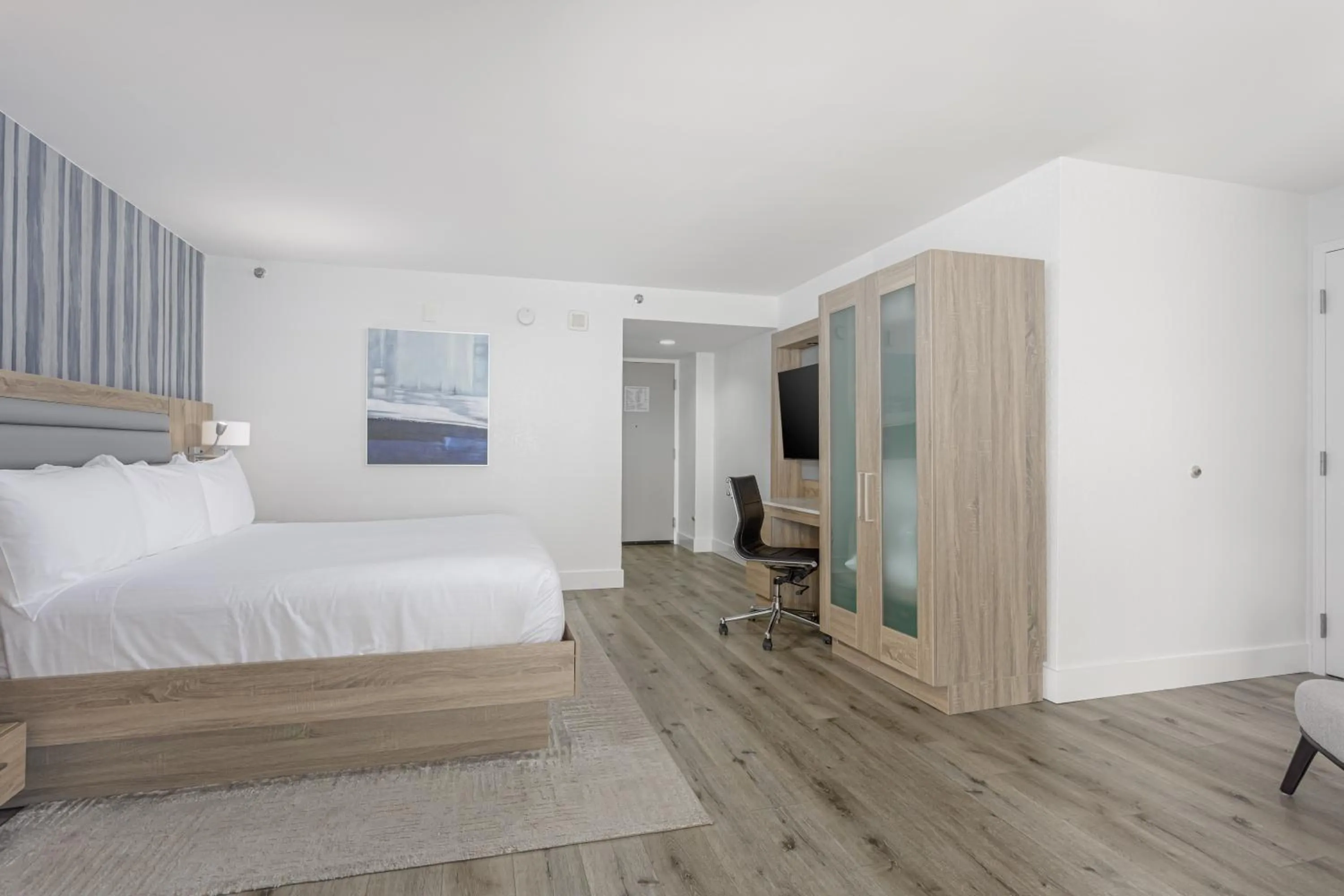 Bed in Perdido Beach Resort