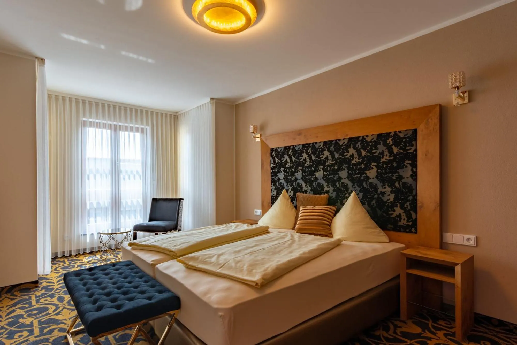 Bedroom, Bed in Hotel Wurzer