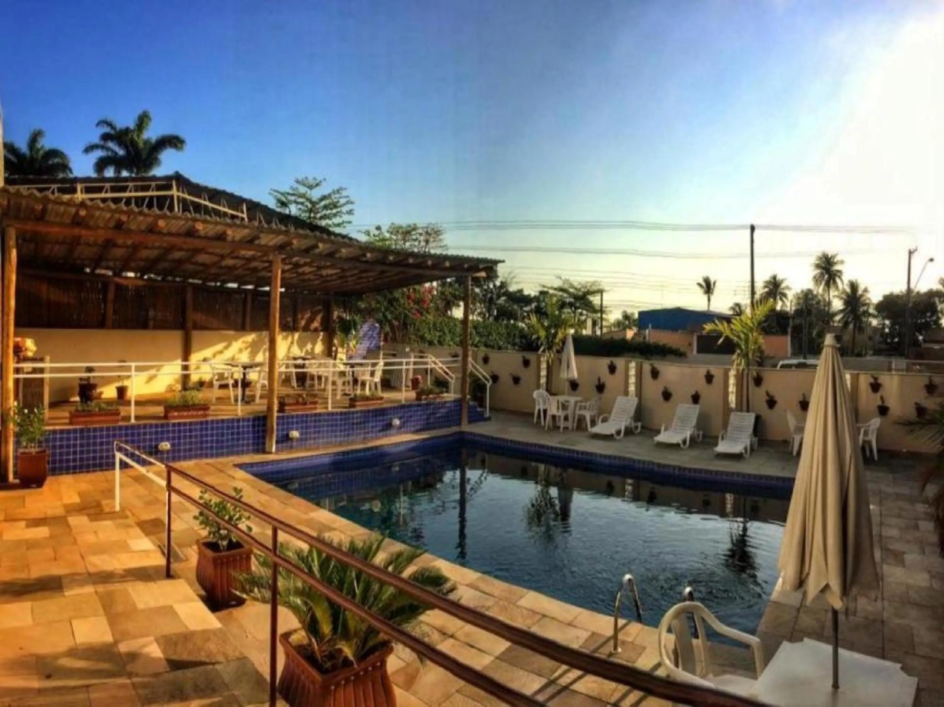 Swimming pool in Hotel do Sol Executive