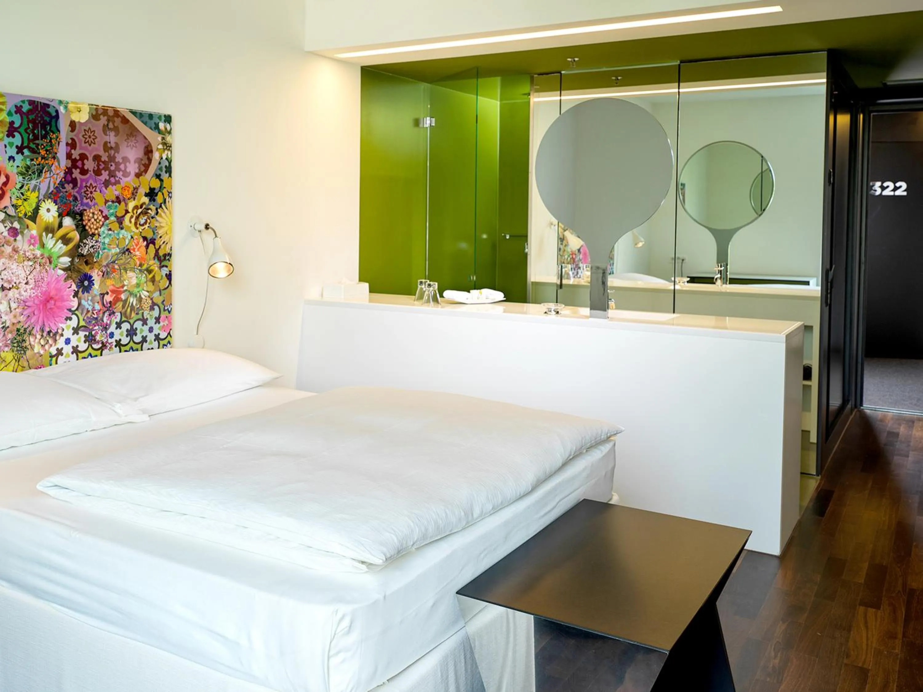 Photo of the whole room, Bed in City Garden Hotel