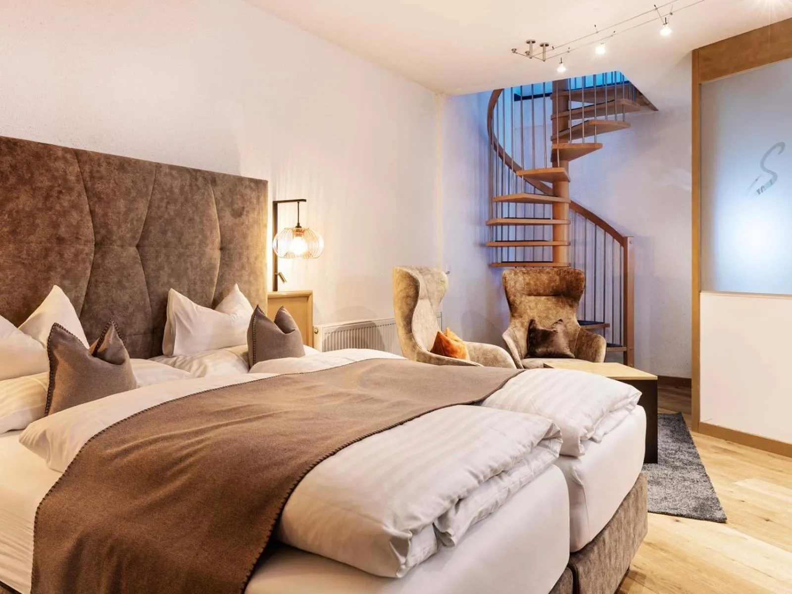 Photo of the whole room, Bed in Seiblishof Superior Hotel Ischgl