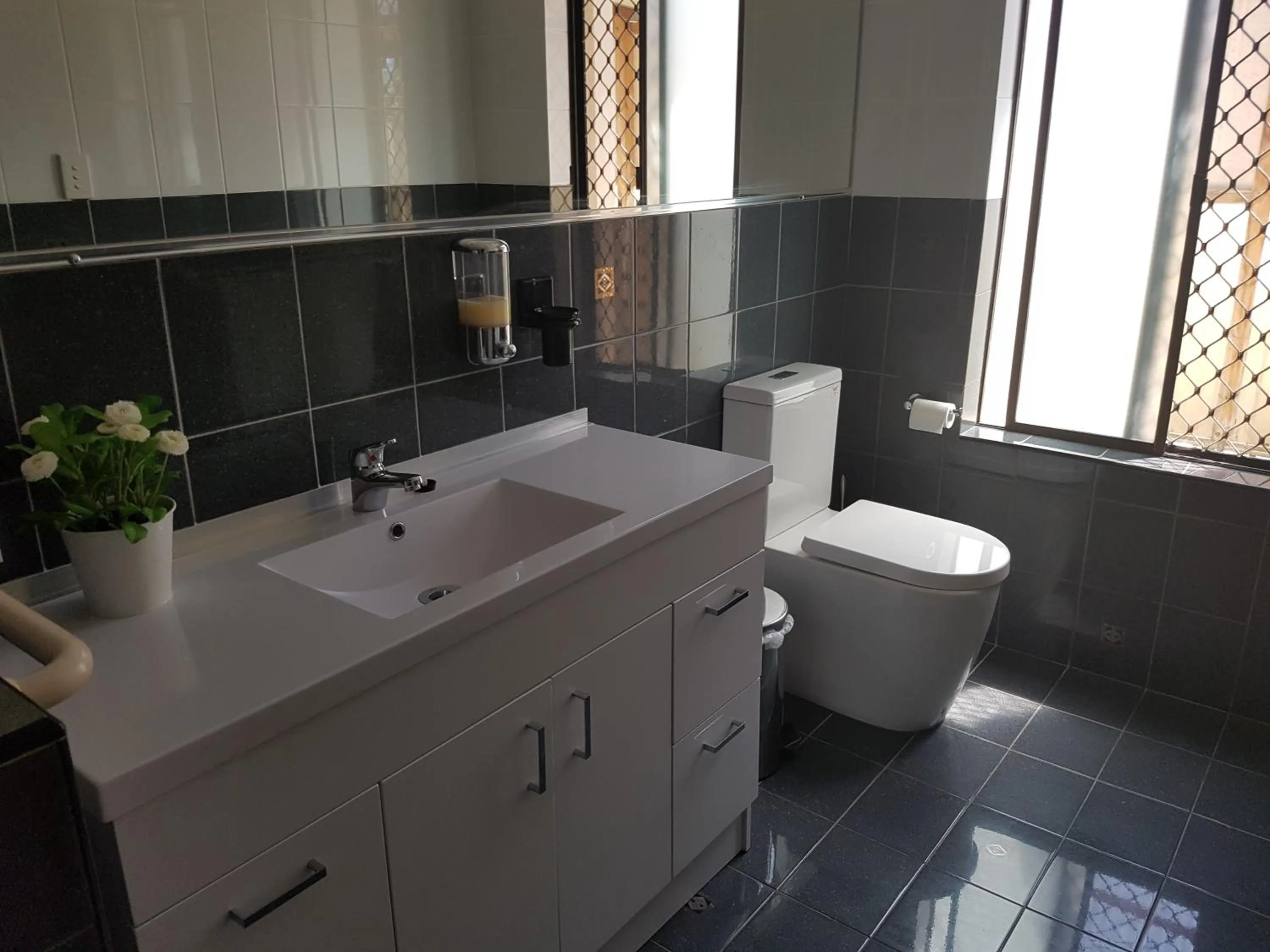 Bathroom in Ocean Reef Homestay