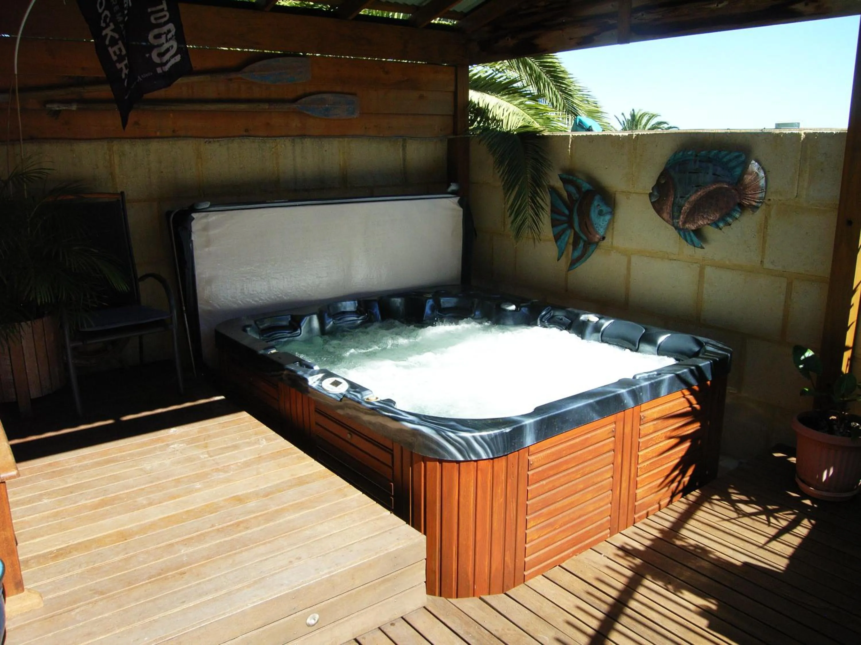 Hot Tub in Ocean Reef Homestay