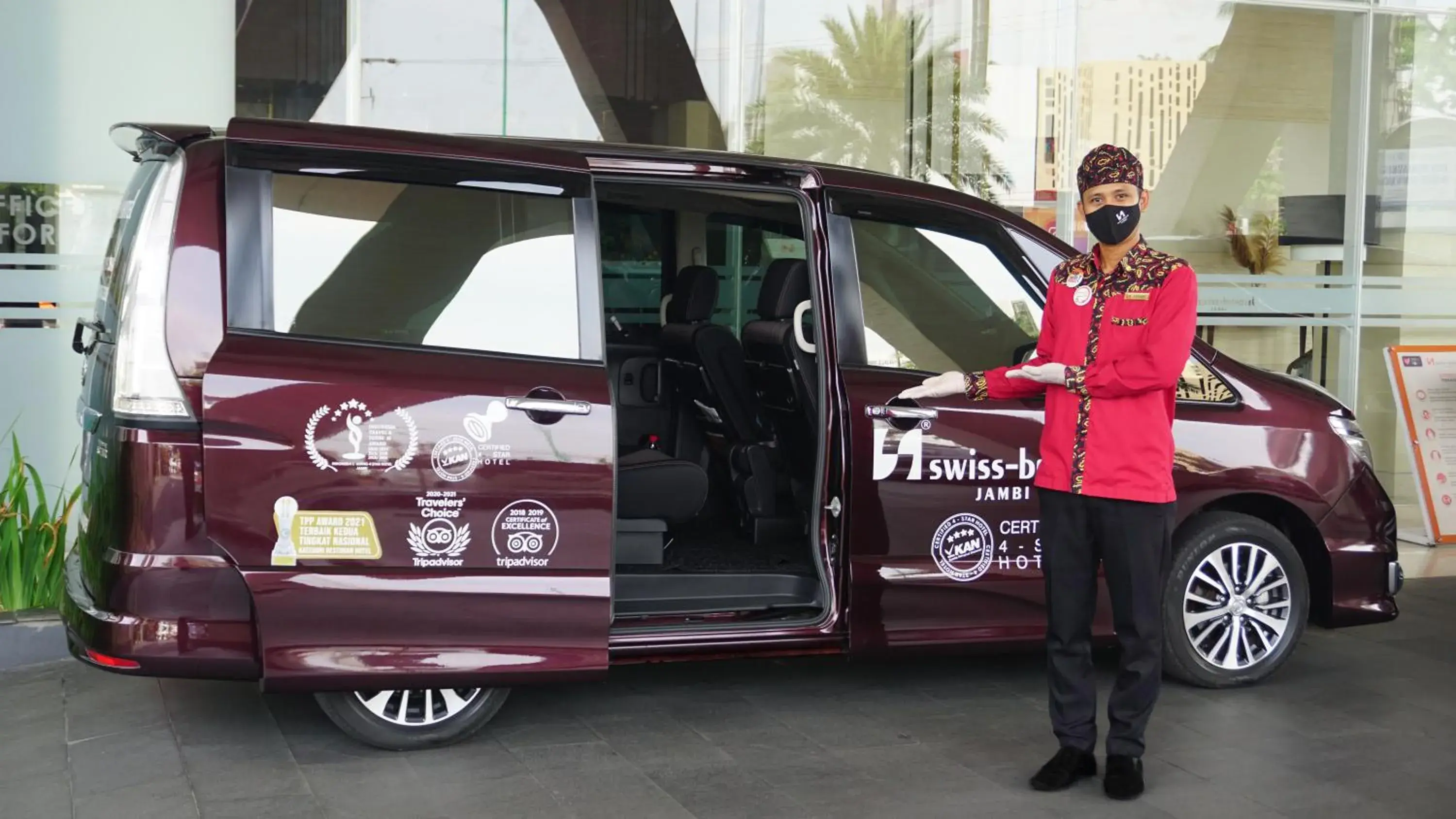 Lobby or reception in Swiss-Belhotel Jambi Lobby or reception in Swiss-Belhotel Jambi