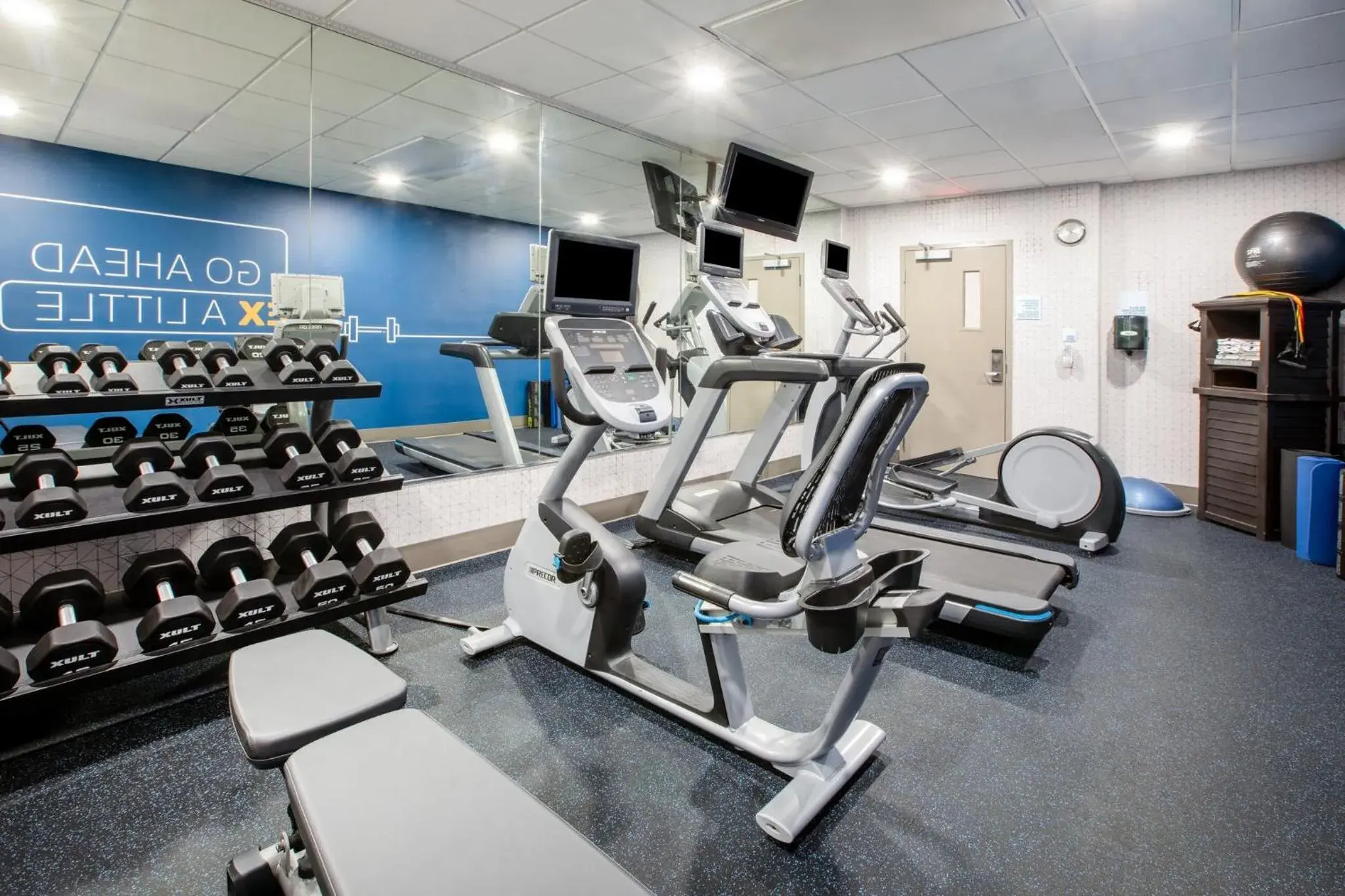 Fitness centre/facilities in Holiday Inn Express & Suites Lathrop by IHG Fitness centre/facilities in Holiday Inn Express & Suites Lathrop by IHG