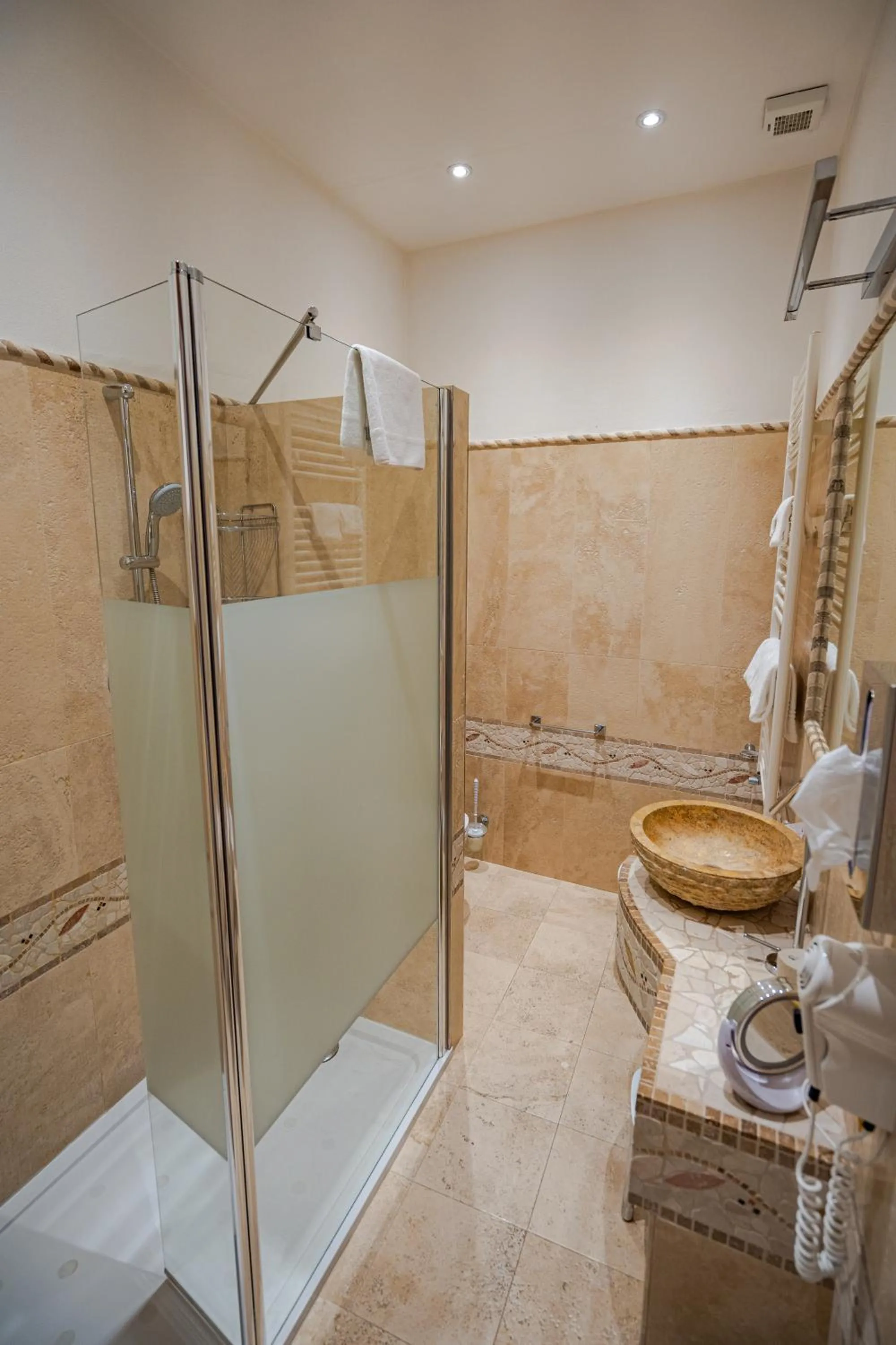 Shower in Hotel Al Piave