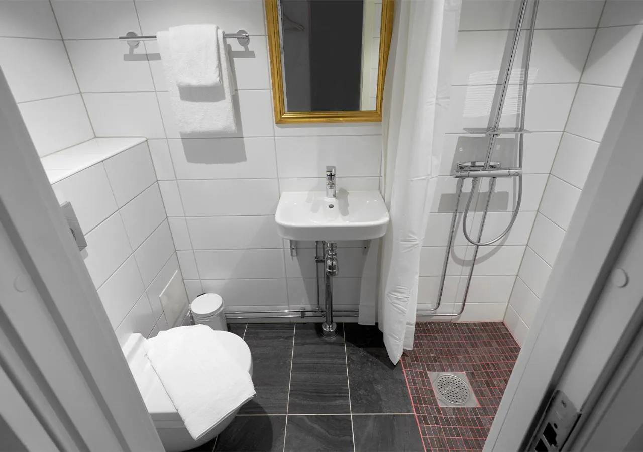 Bathroom in Vänerport Stadshotell i Mariestad
