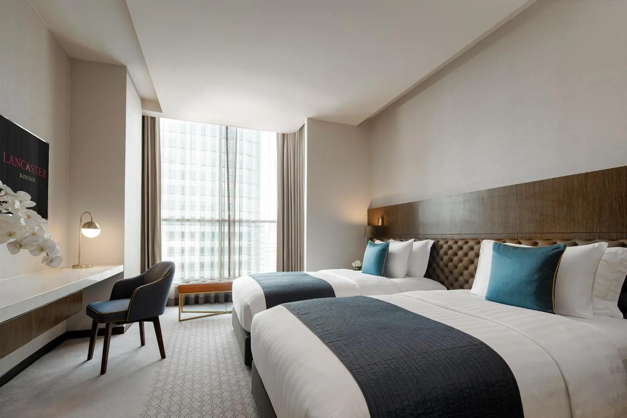 Bedroom, Bed in Lancaster Bangkok