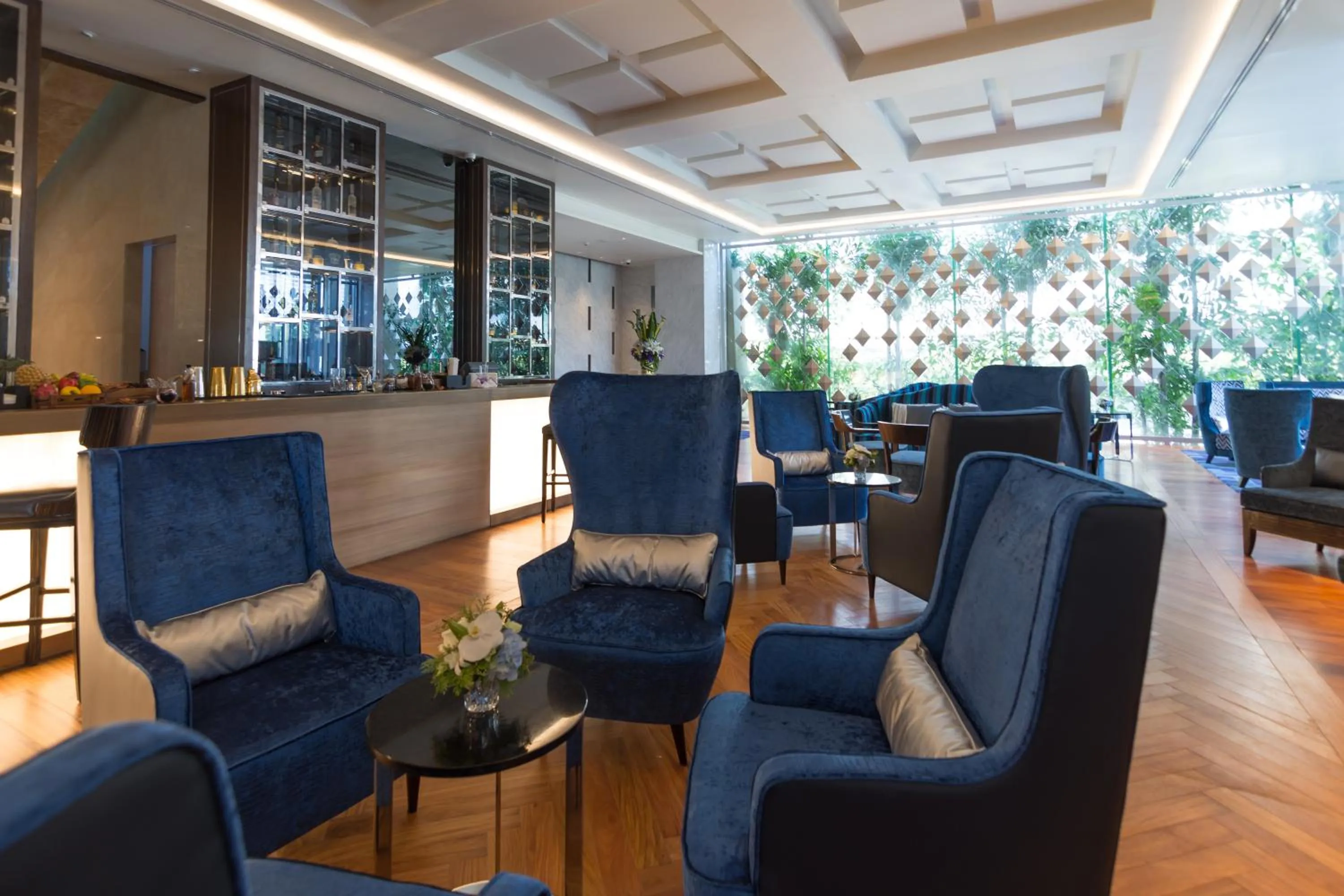 Lounge or bar in Lancaster Bangkok