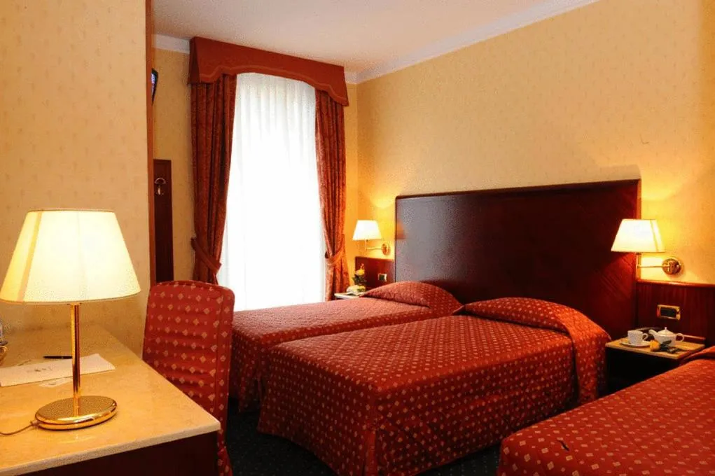 Photo of the whole room, Bed in Hotel La Spia D'Italia