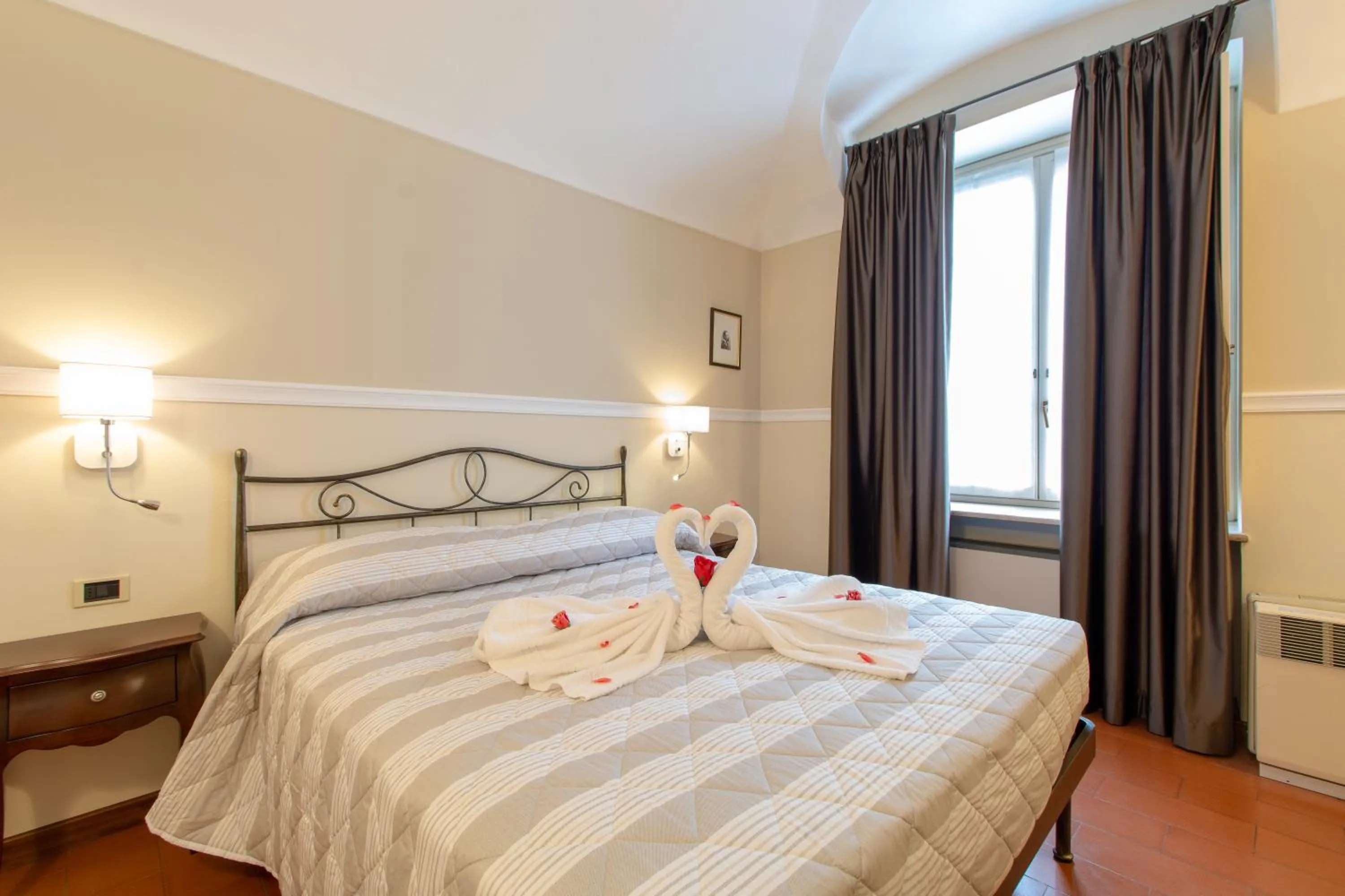 Bedroom, Bed in Hotel Antica Dogana