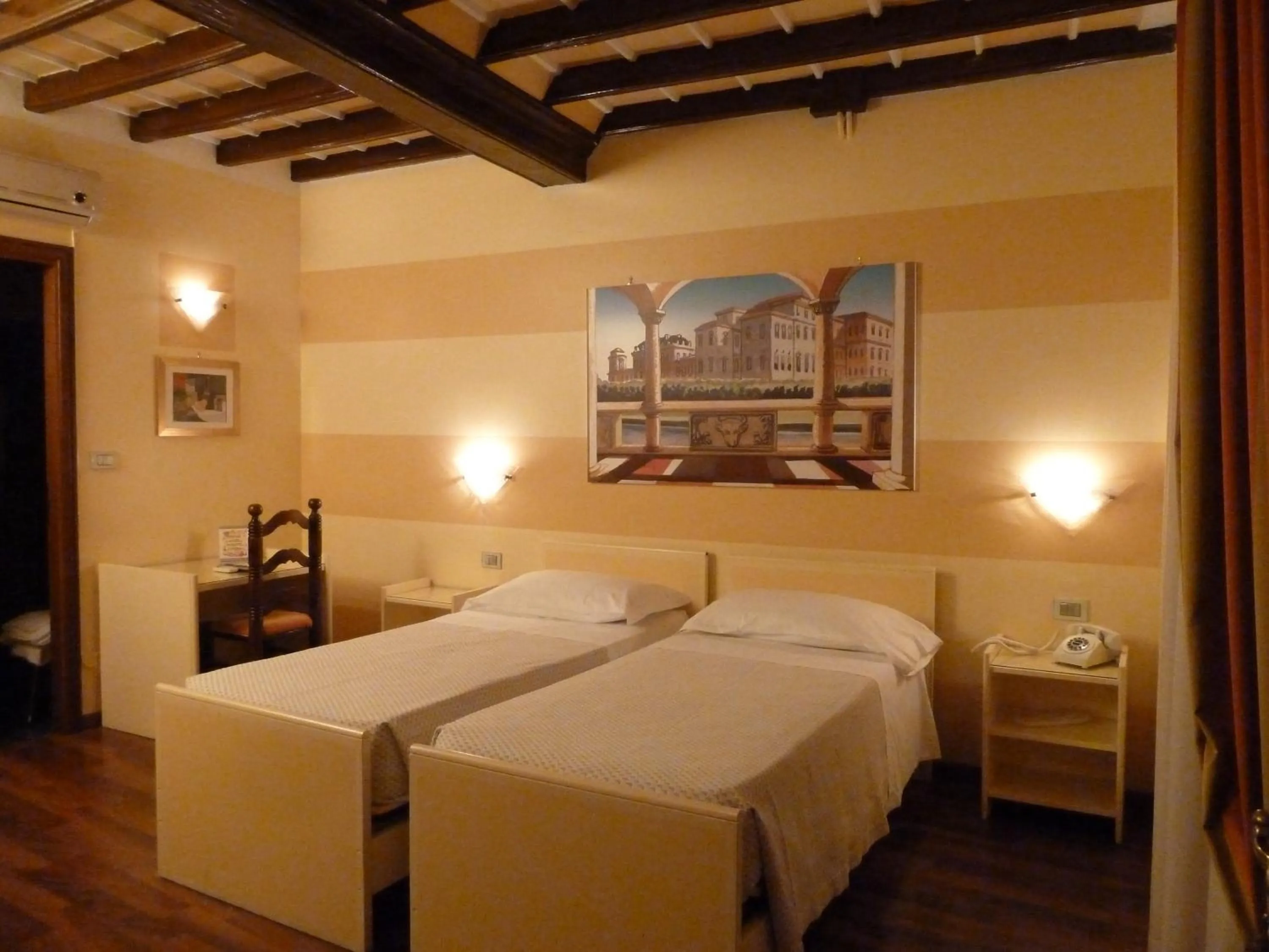 Photo of the whole room, Bed in Hotel Antica Dogana