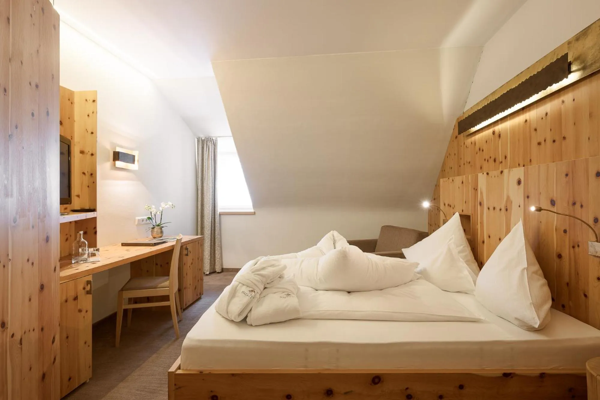 Photo of the whole room, Bed in Hotel Madatsch