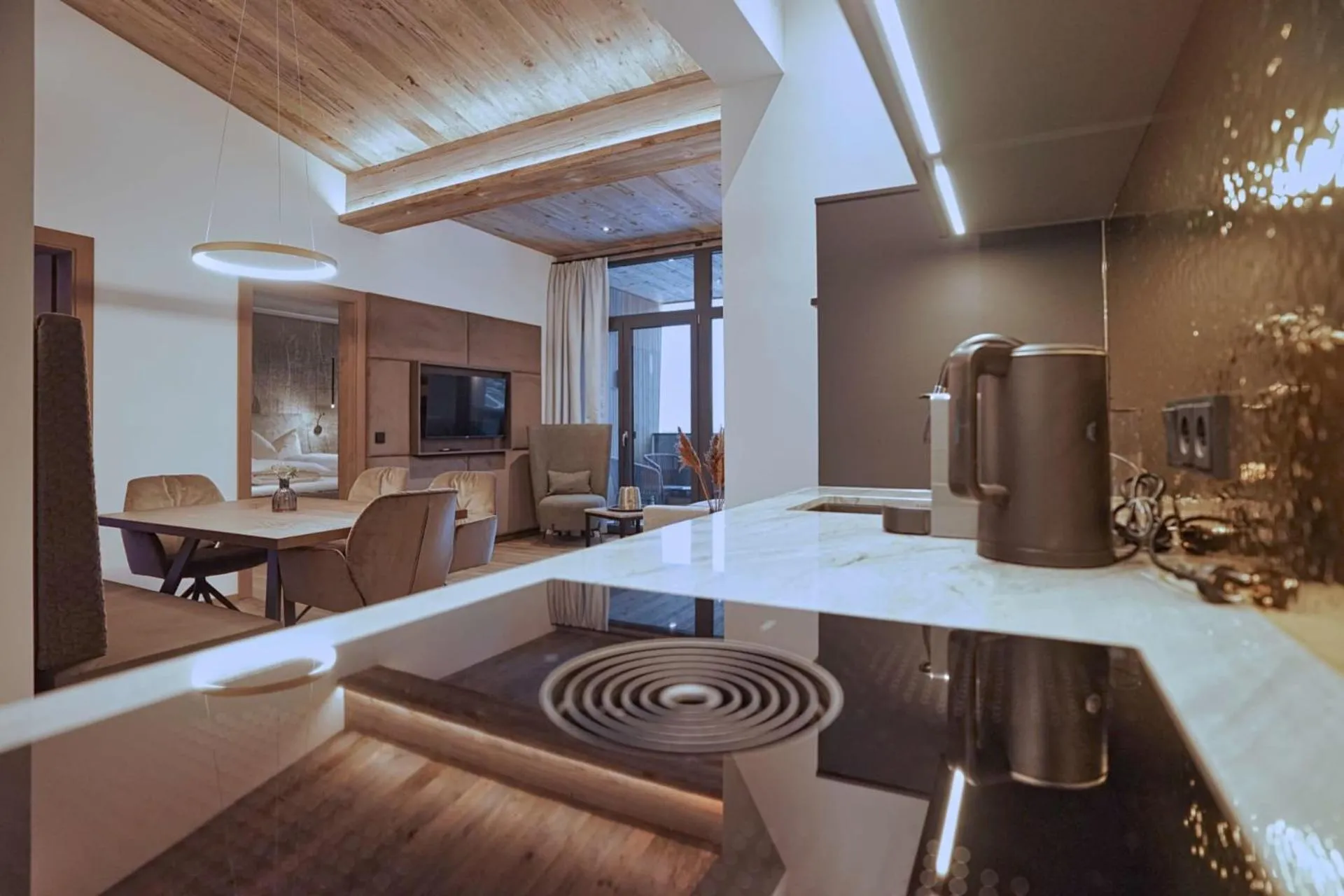 Hotel & Appartements Heigenhauser