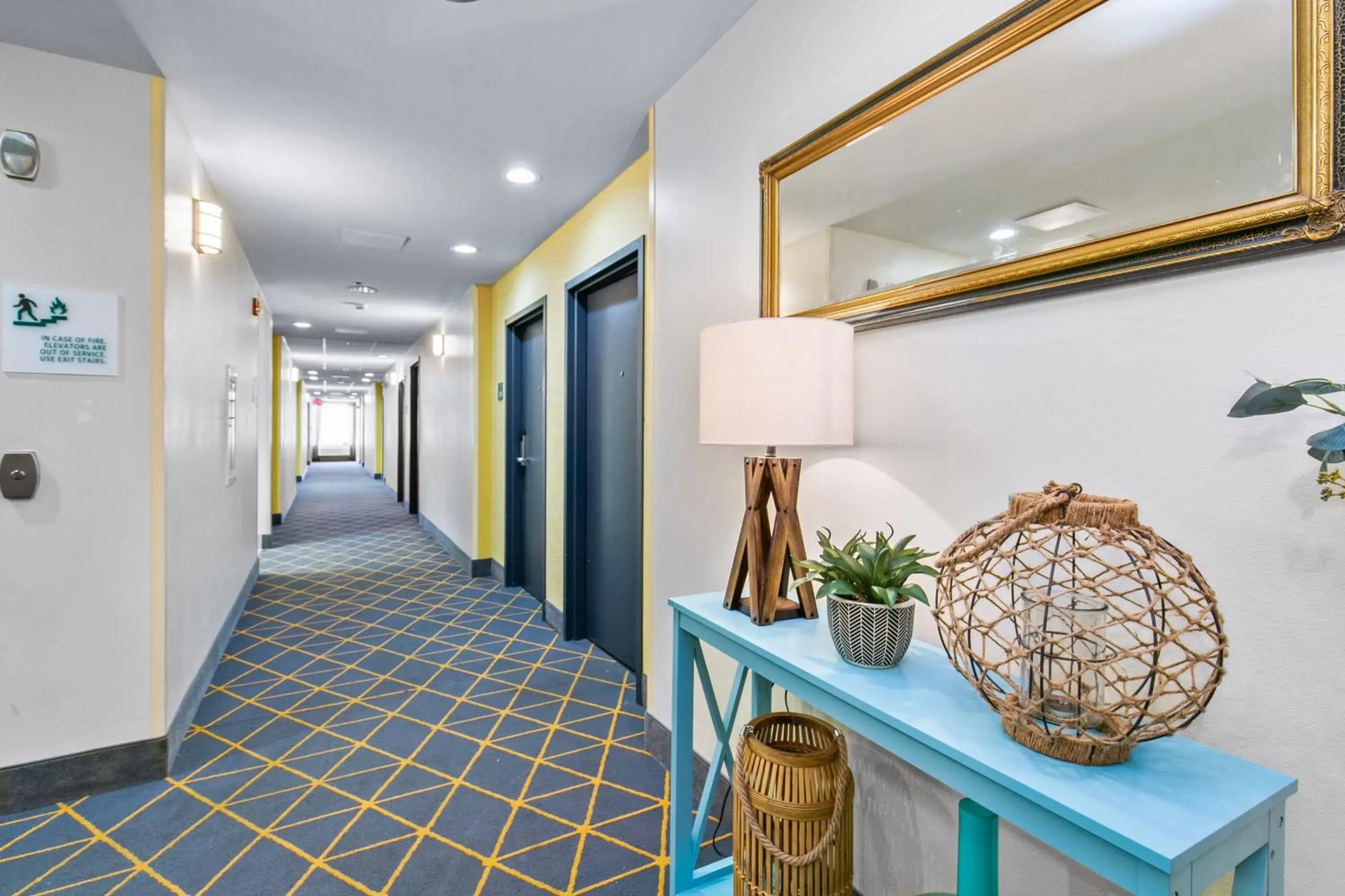 Lobby or reception in Holiday Inn Express Hotel & Suites Lucedale by IHG Lobby or reception in Holiday Inn Express Hotel & Suites Lucedale by IHG