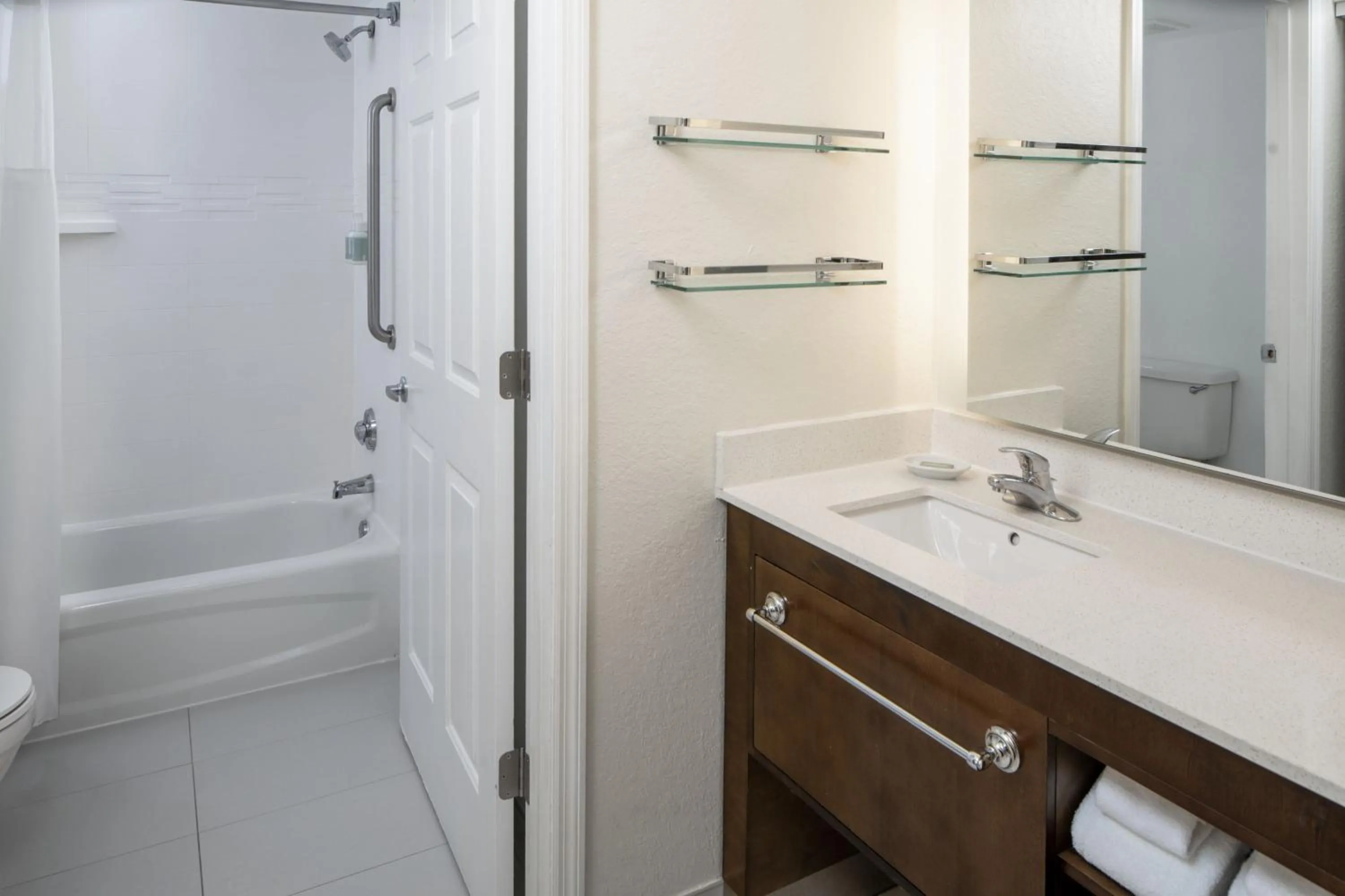 Bathroom in Residence Inn Orlando Convention Center
