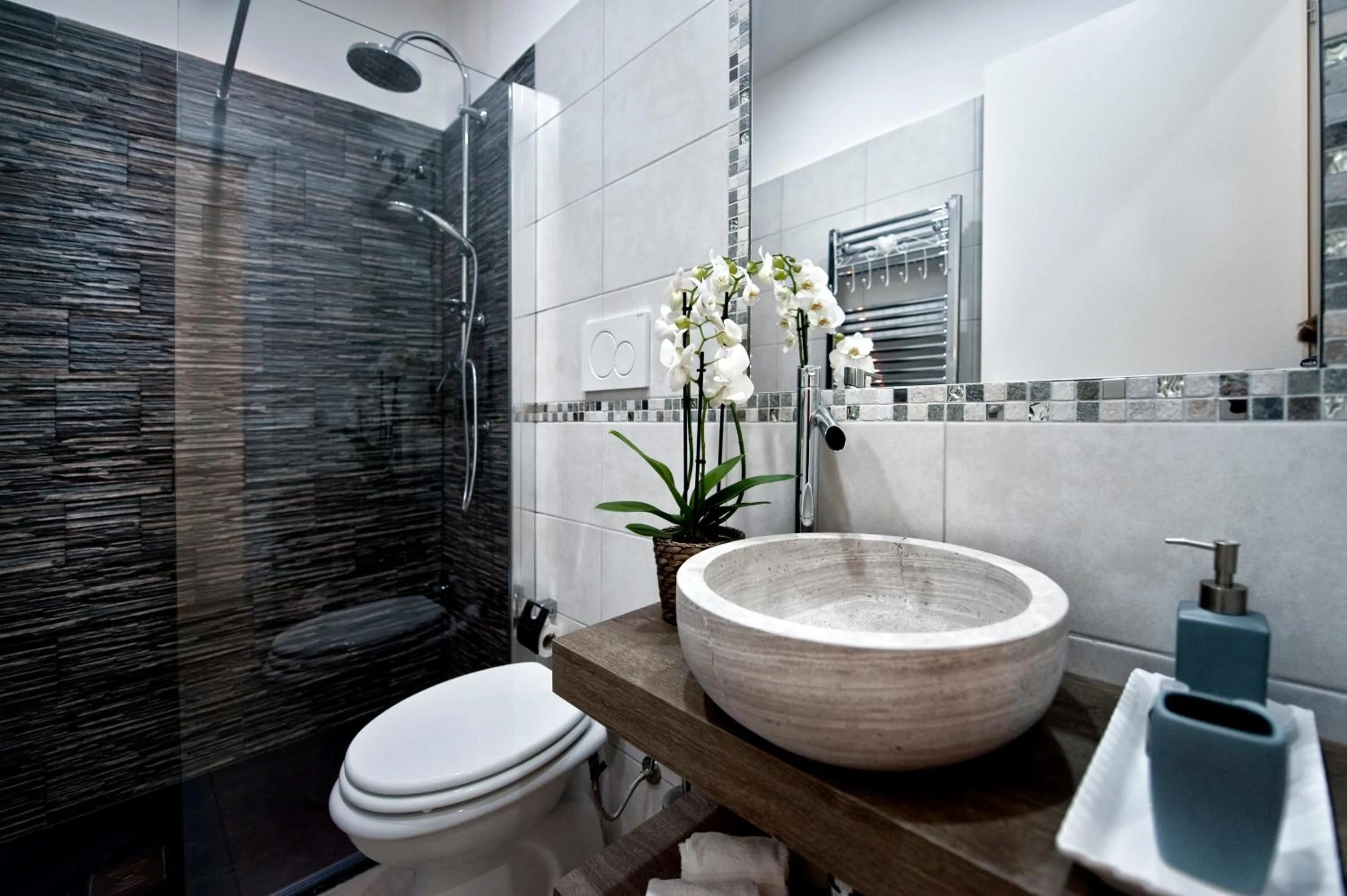 Bathroom in TinkerBell GuestHouse