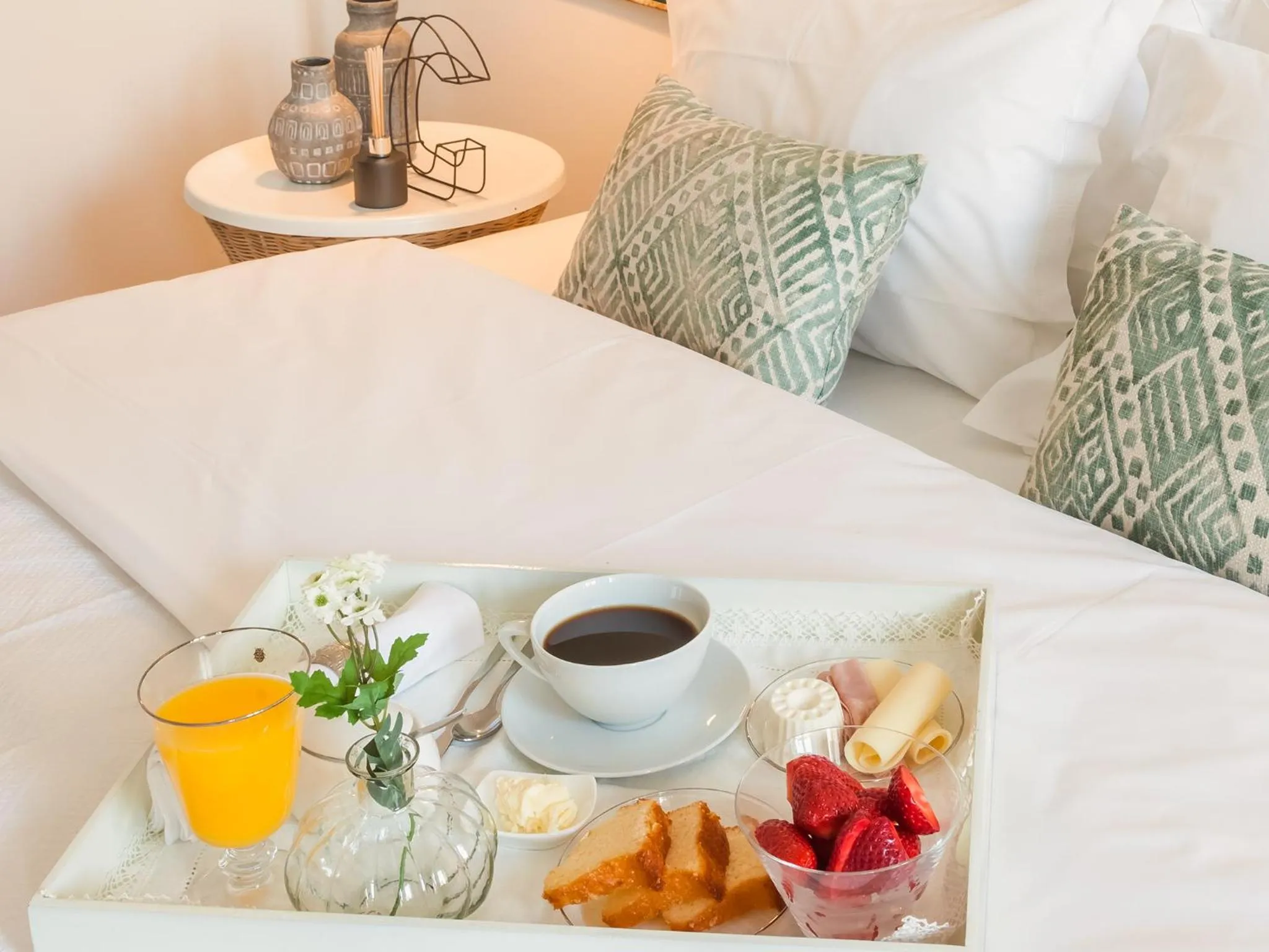 Breakfast, Bed in Down2Town B&B