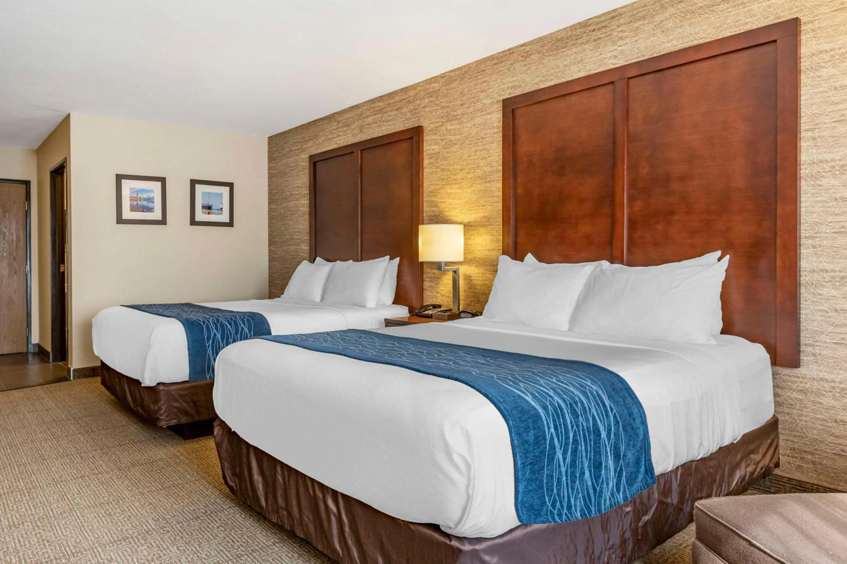 Bedroom, Bed in Comfort Inn & Suites Ludington near US-10